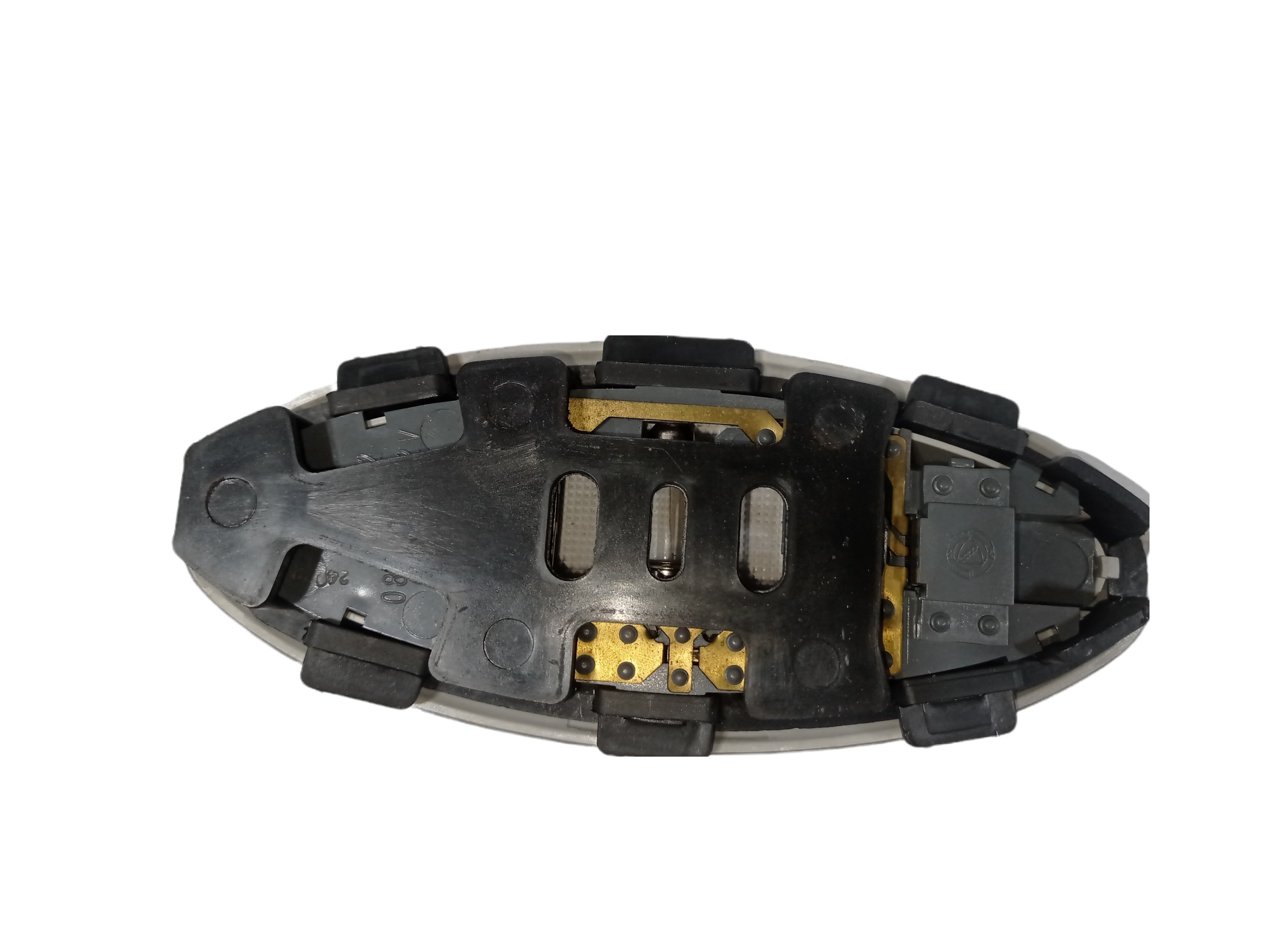 Luz Cortesia Fiat Linea 2010 V433 0881700 6