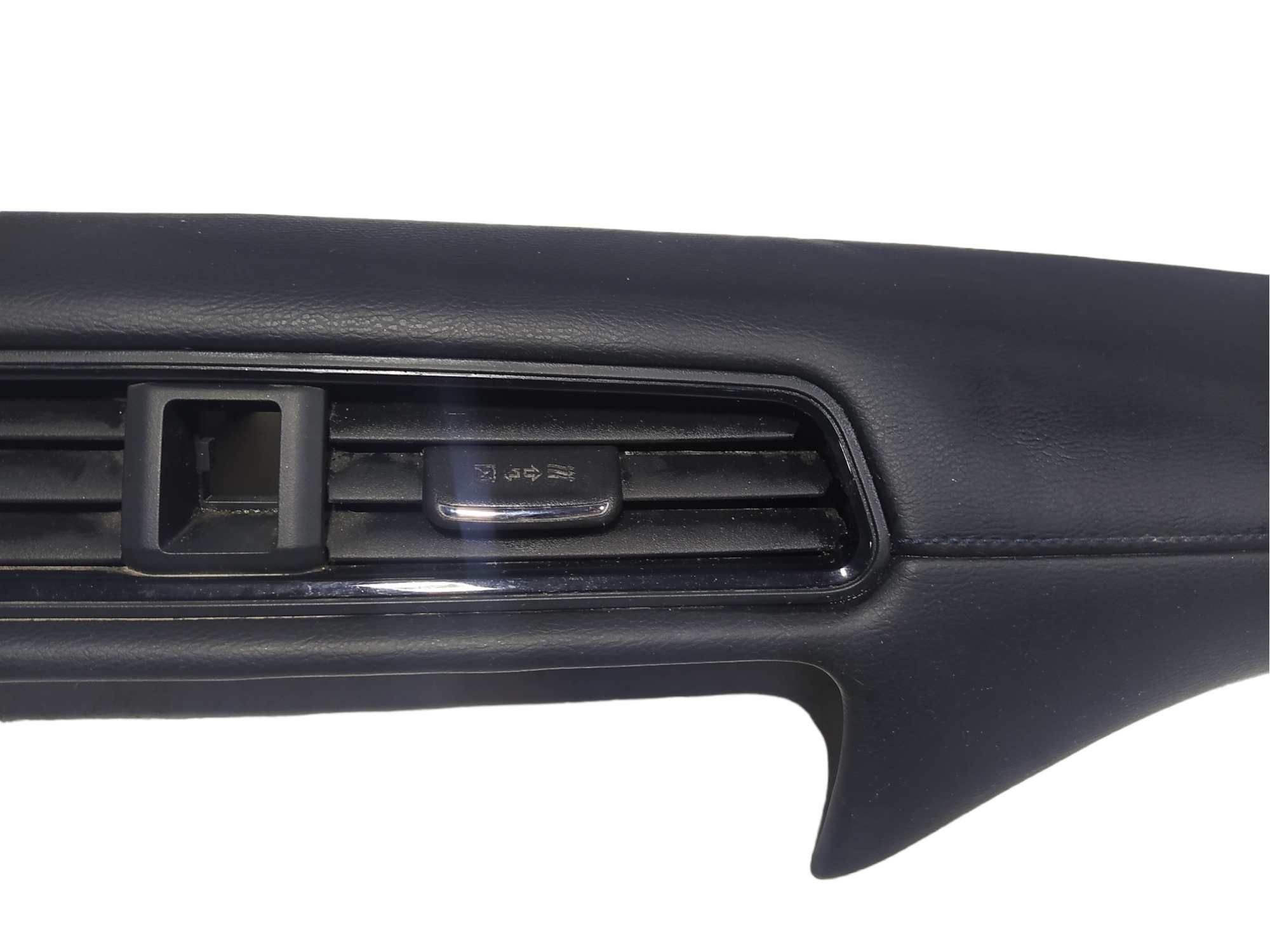 Acabamento Difusor Ar Painel Central Nissan Leaf 2019 V488 3
