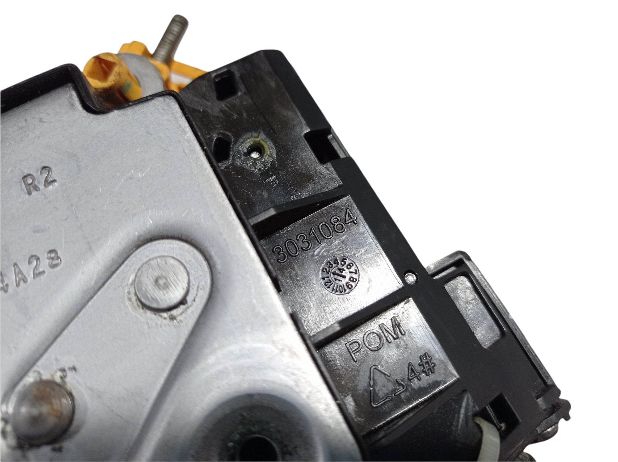 Fechadura Porta Dianteira Direita Gm Onix 2014 V248 6