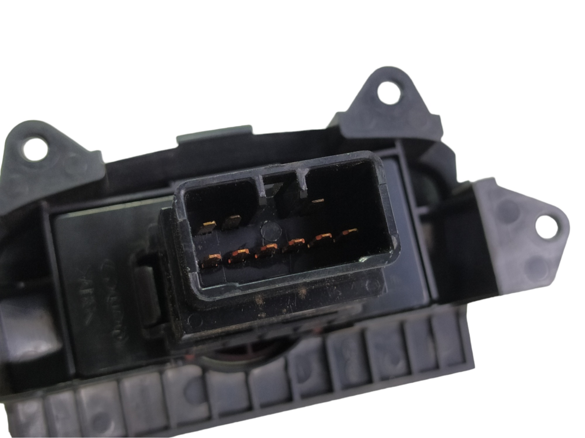 Botão Pisca Alerta Kia Cerato Sx 2011 201006158 V492 1