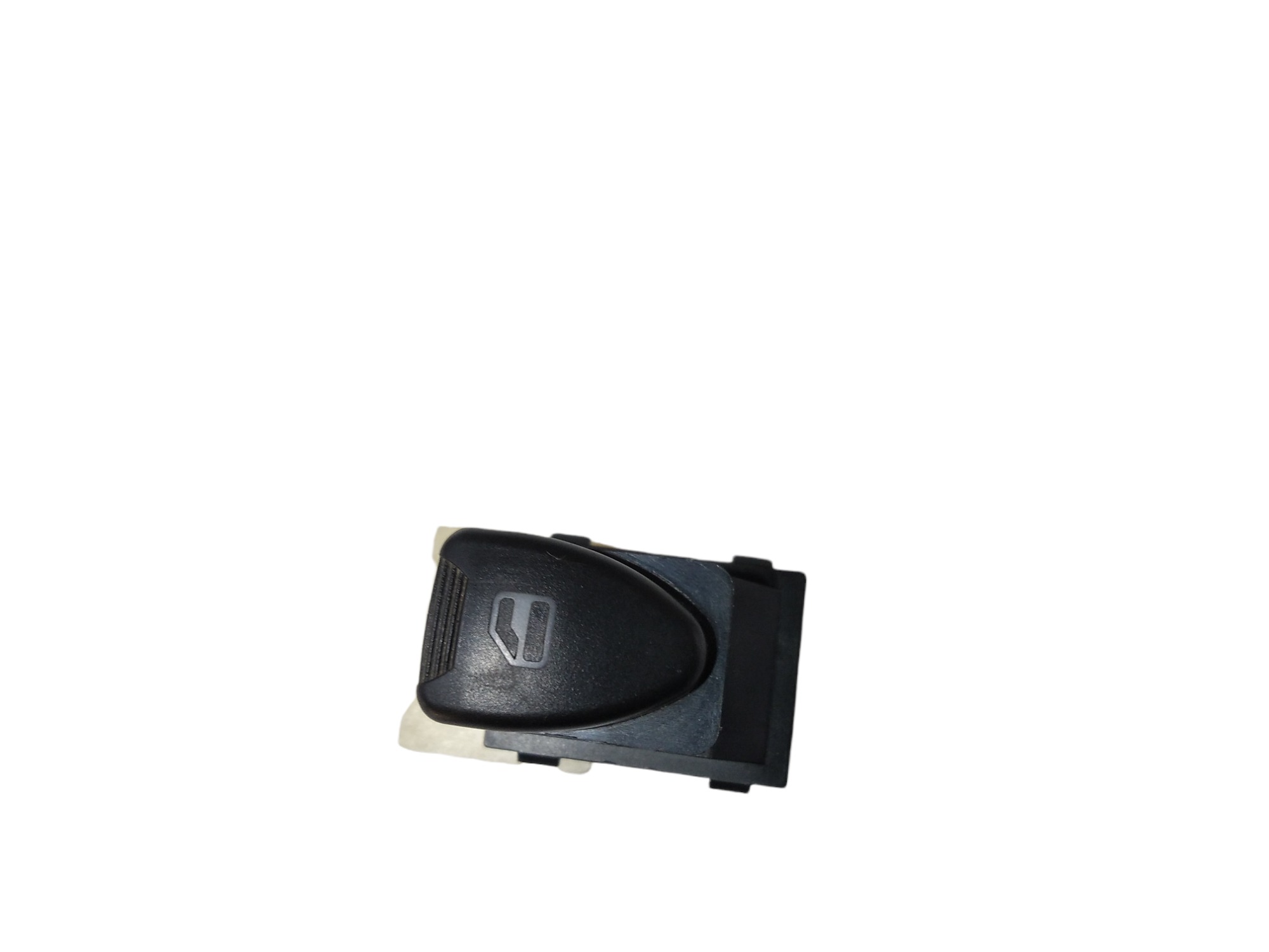 Botão Traseiro Esquerdo Chery Qq S113746040ab V421 3