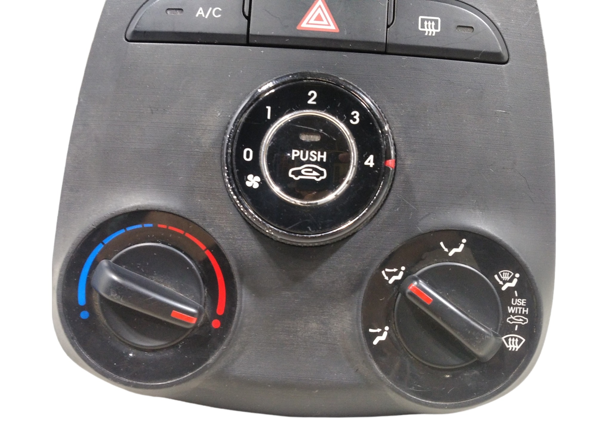 Comando De Ar Hyundai Hb20 2014 V130 2
