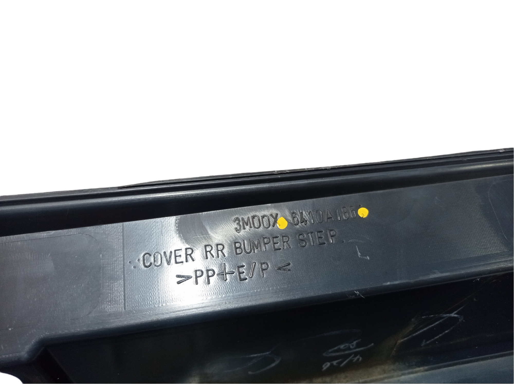 Parachoque Traseiro Central Mitsubishi Pajero 2011 V455 4