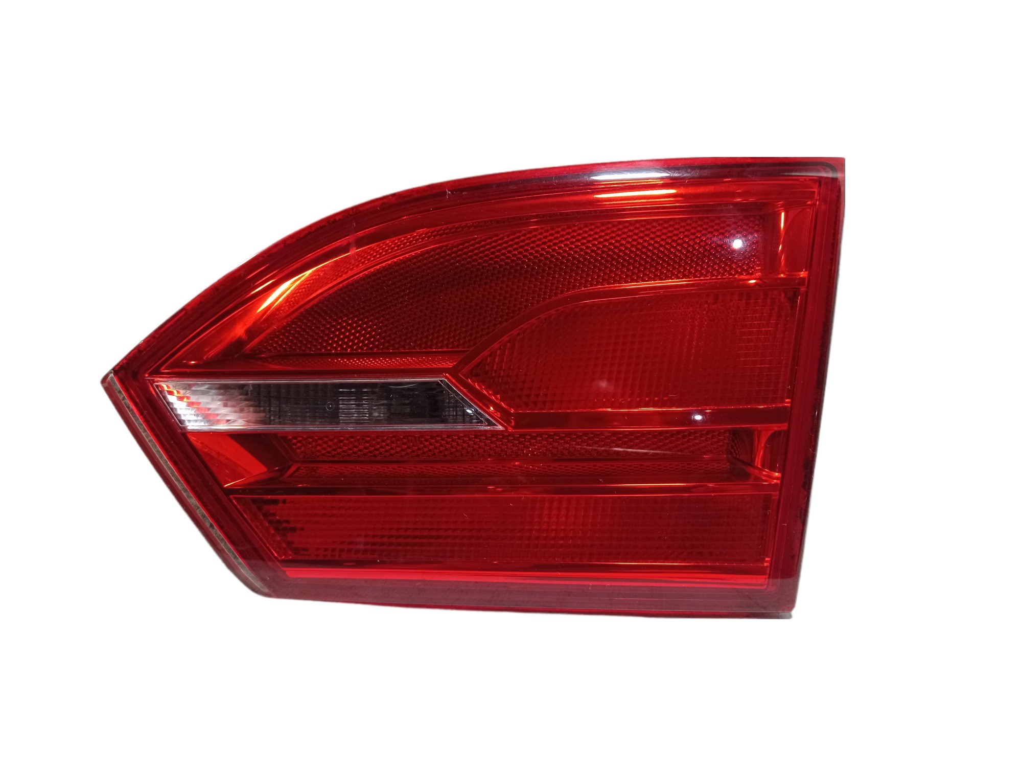 Lanterna Direita Tampa Traseira Vw Jetta 2011 A 2014 V301 4