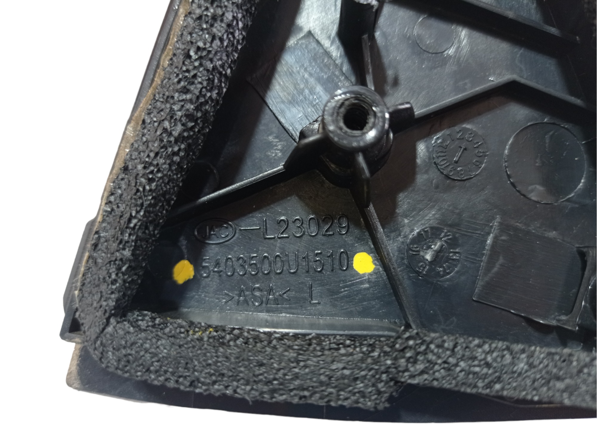 Acabamento Externo Porta Traseira Esquerda Jac T6 2016 V475  Preto 7