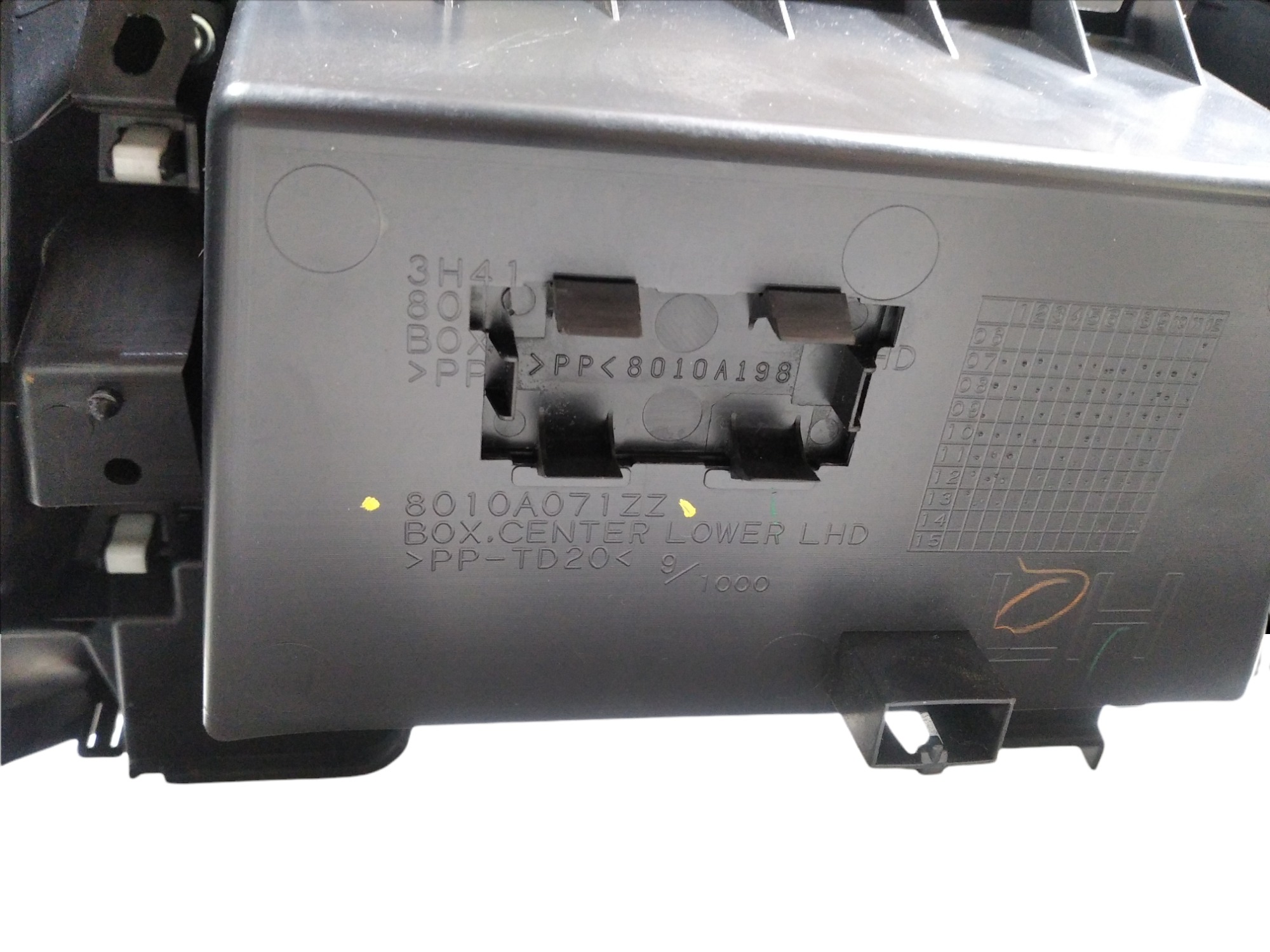 Moldura Comando Ar Mitsubishi Lancer 2014 V420 9