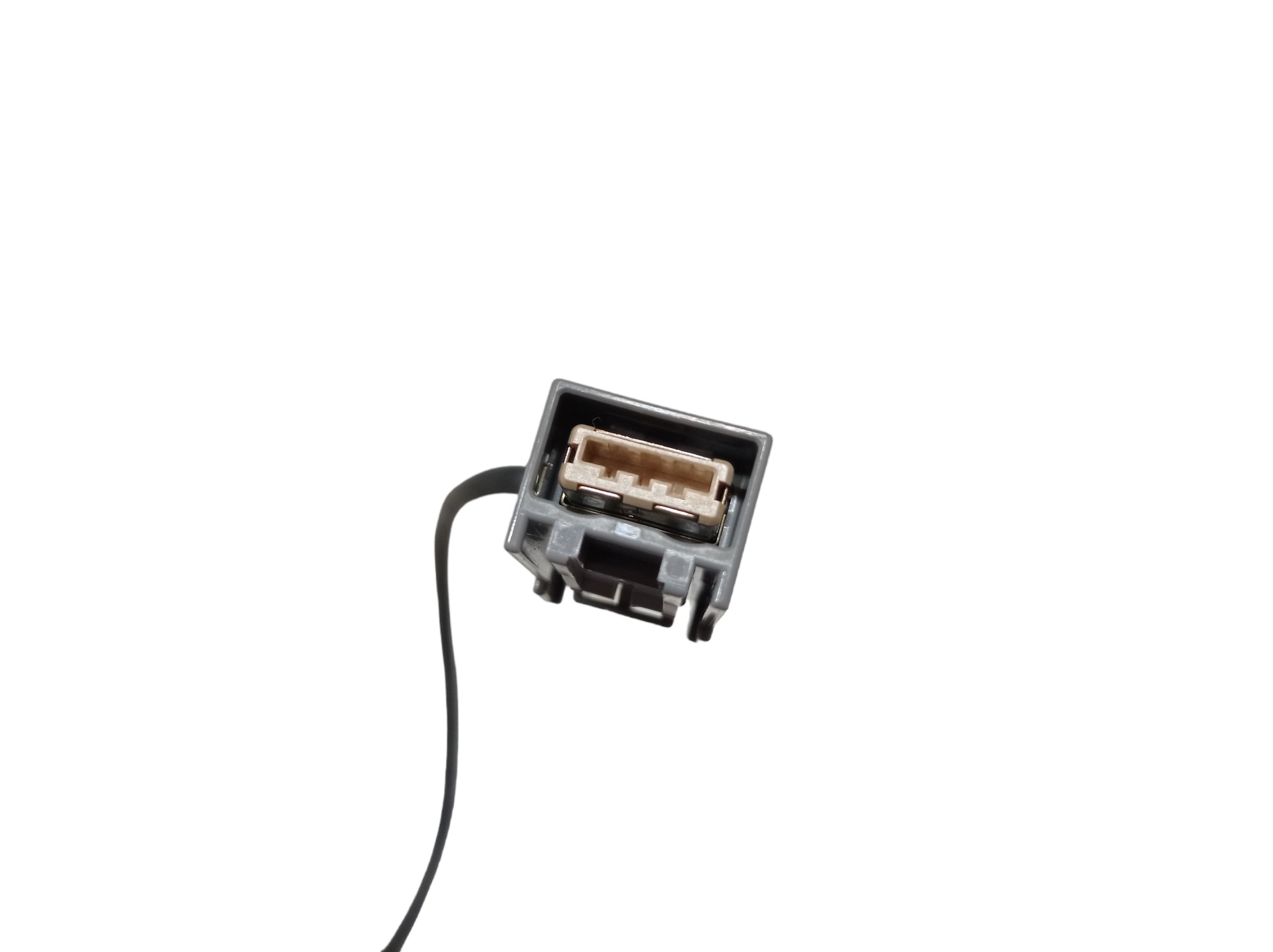 Entrada Usb Honda Accord 2011 V557 5