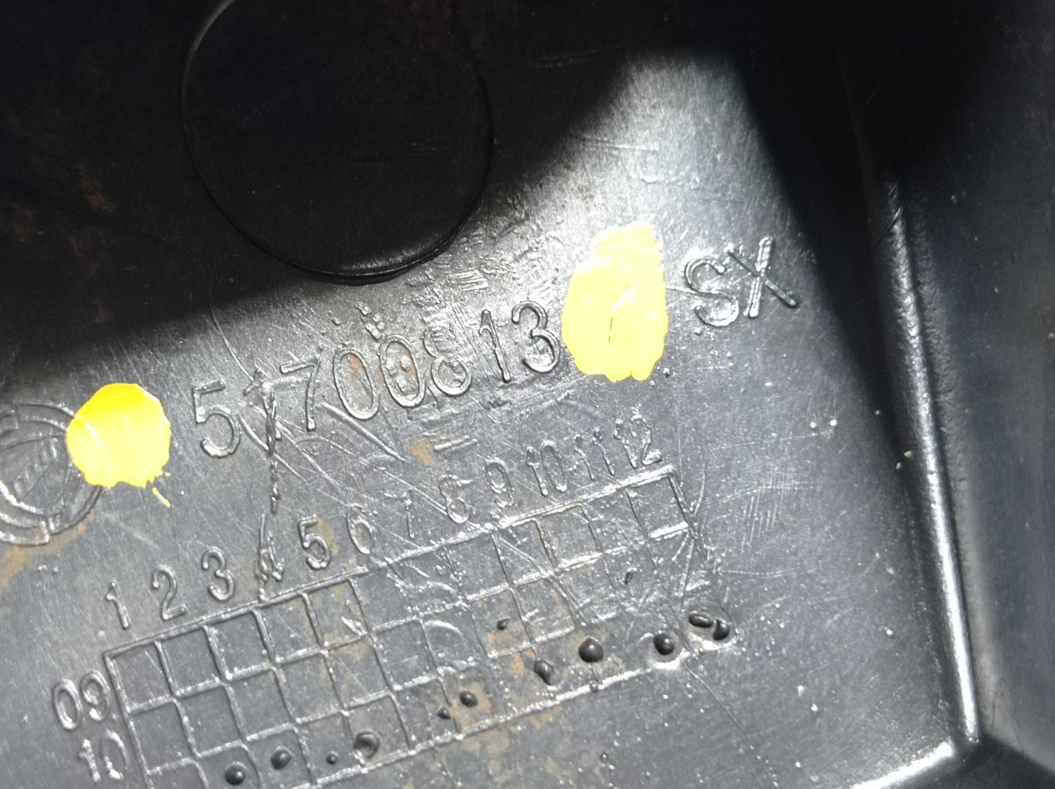 Guia Esquerdo Parachoque Dianteiro Fiat Palio V268 6
