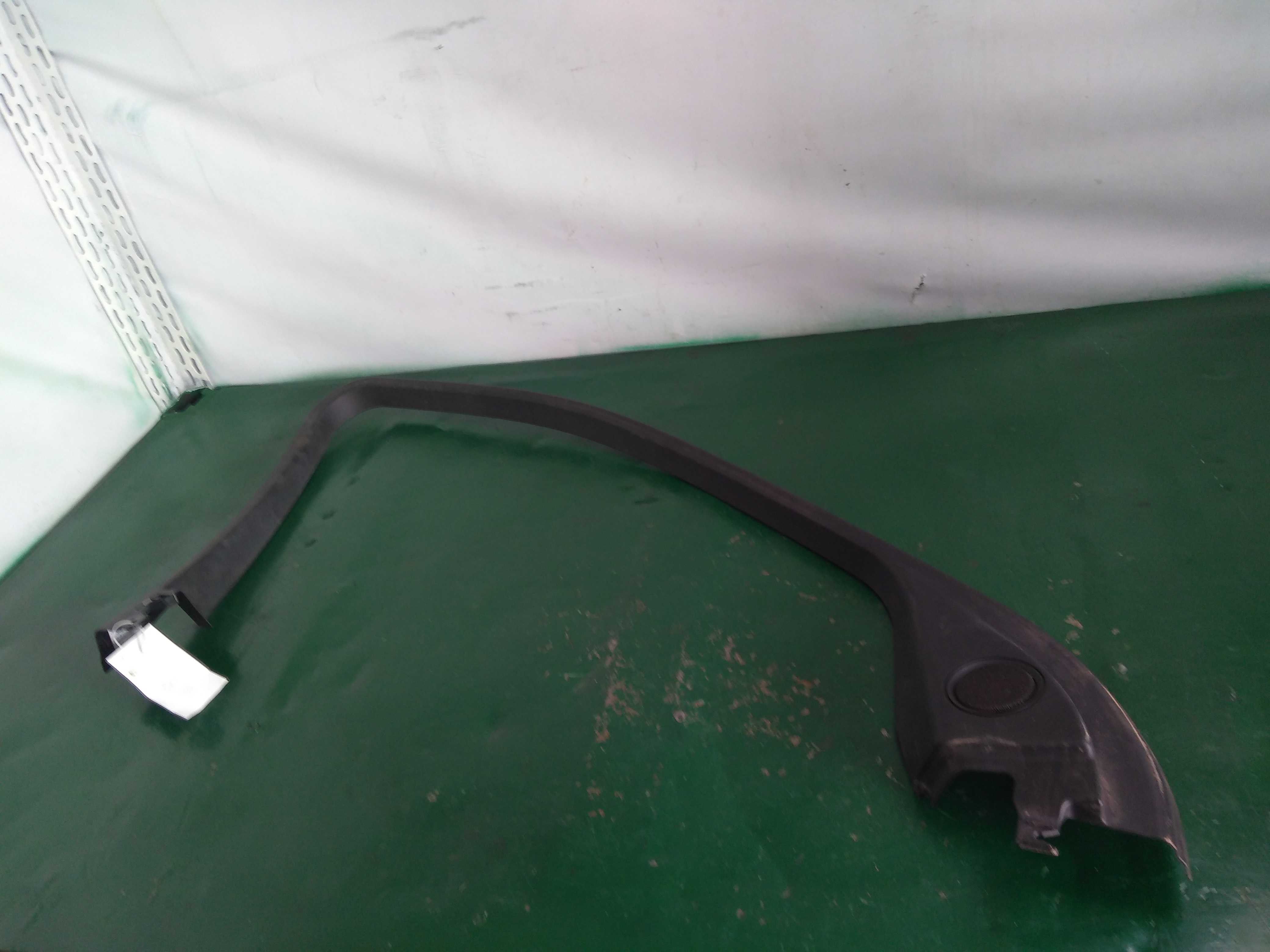 Moldura Arco Porta Dianteira Esquerda Discovery Sport 2018 4