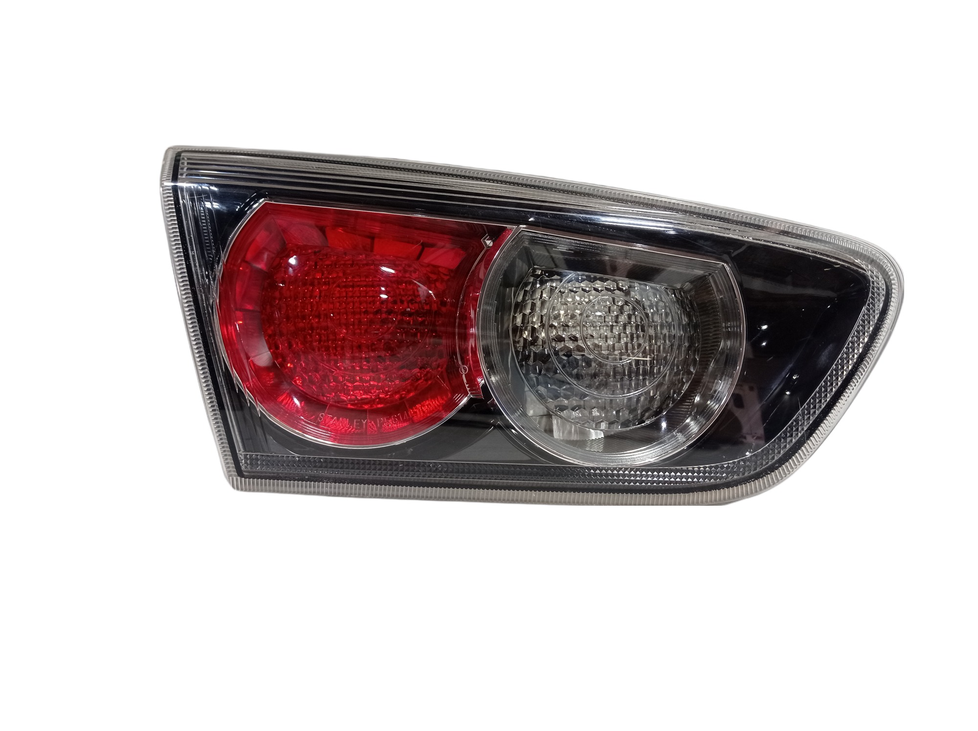 Lanterna Tampa Traseira Esquerda Lancer 2011 A 2015 V420 6