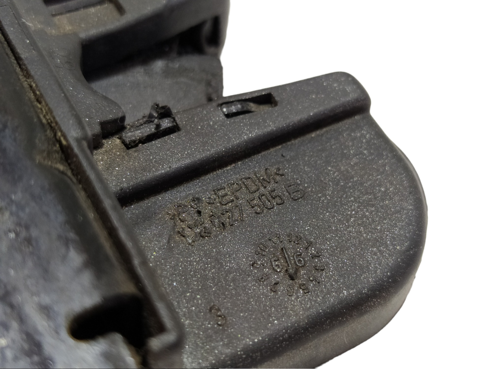 Fechadura Tampa Traseira 1j6627505b Golf 2.0 2000 V478 7