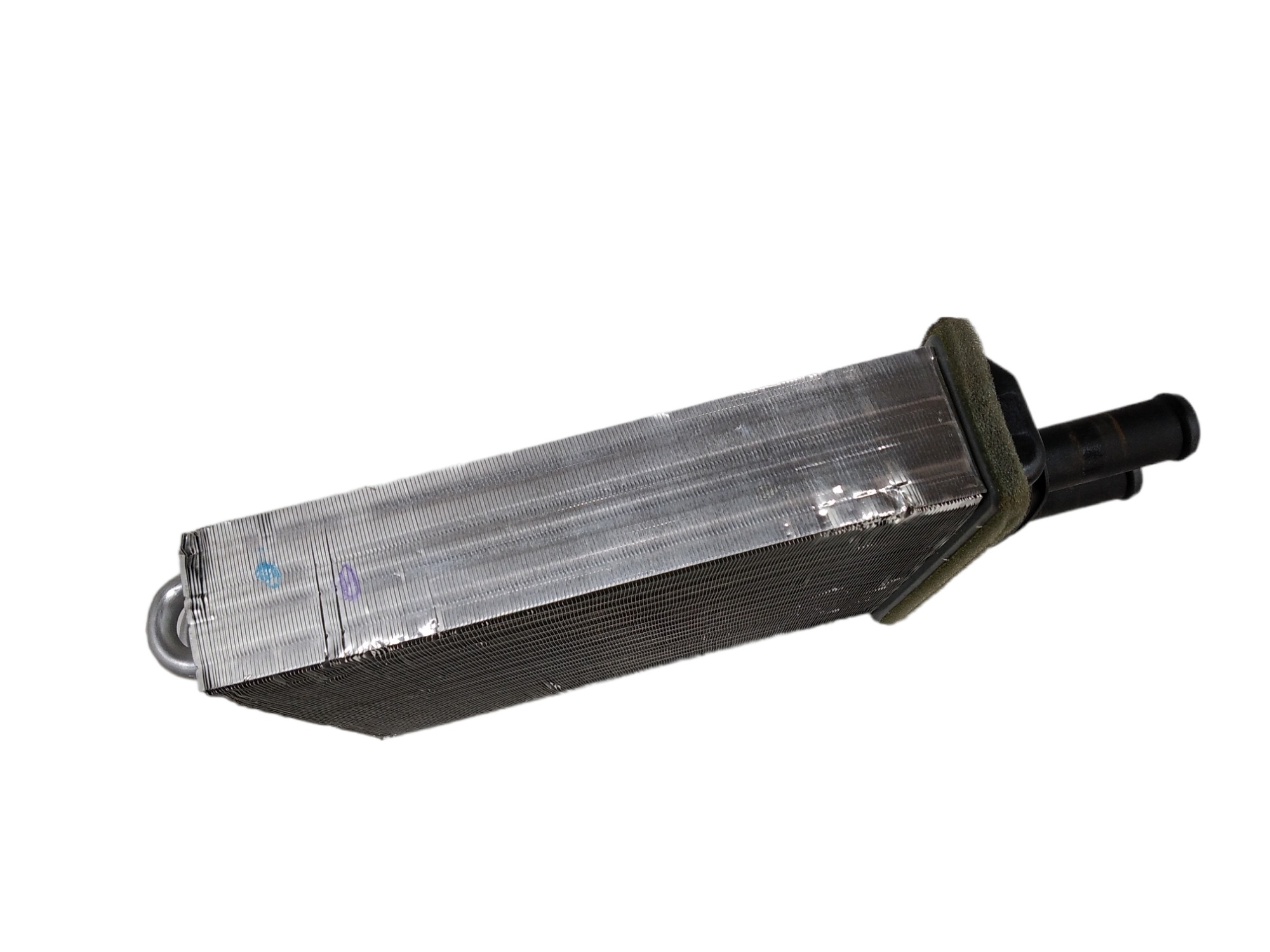Radiador Ar Quente Volkswagen Saveiro Cross 1.6 2020 V467 3