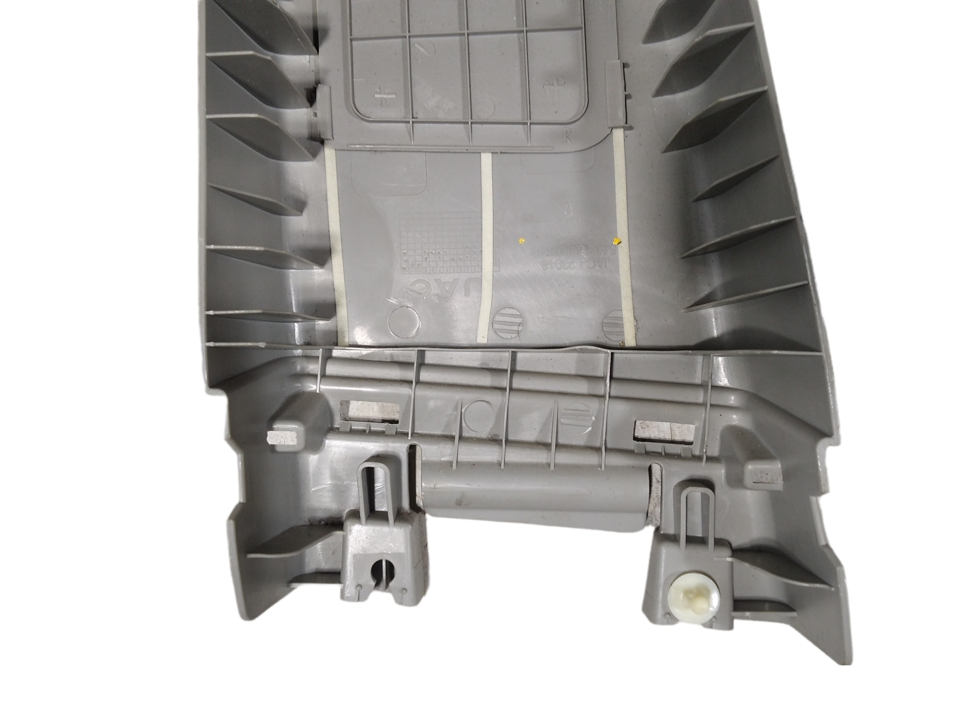 Acabamento Superior Direito Coluna Central Jac T6 V345 7