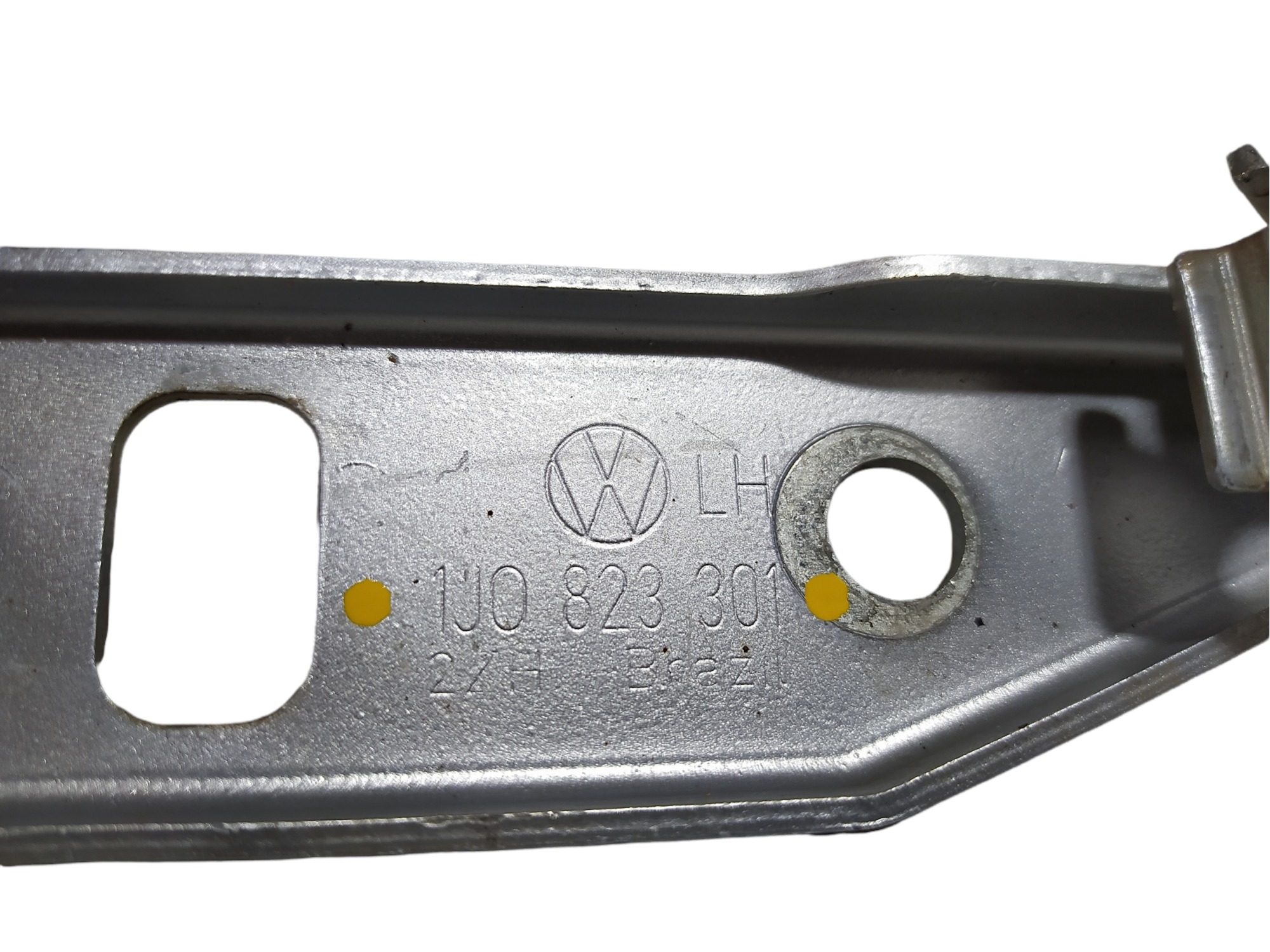 Dobradiça Capo Esquerda Vw Golf 2.0 2001 1j0823301 V454 7