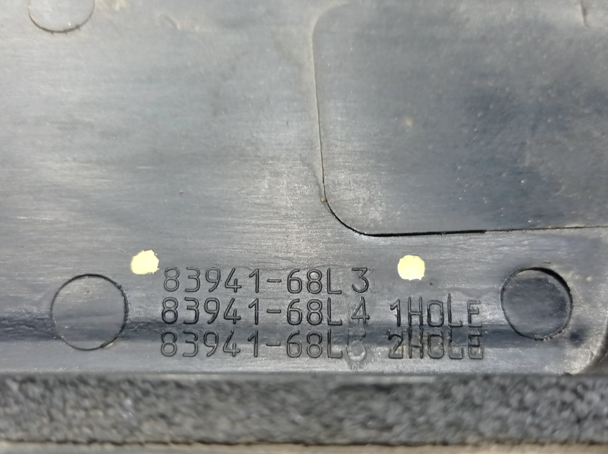 Suporte Luz Placa Suzuki Swift Sport 2015 8394168l3 V550 7
