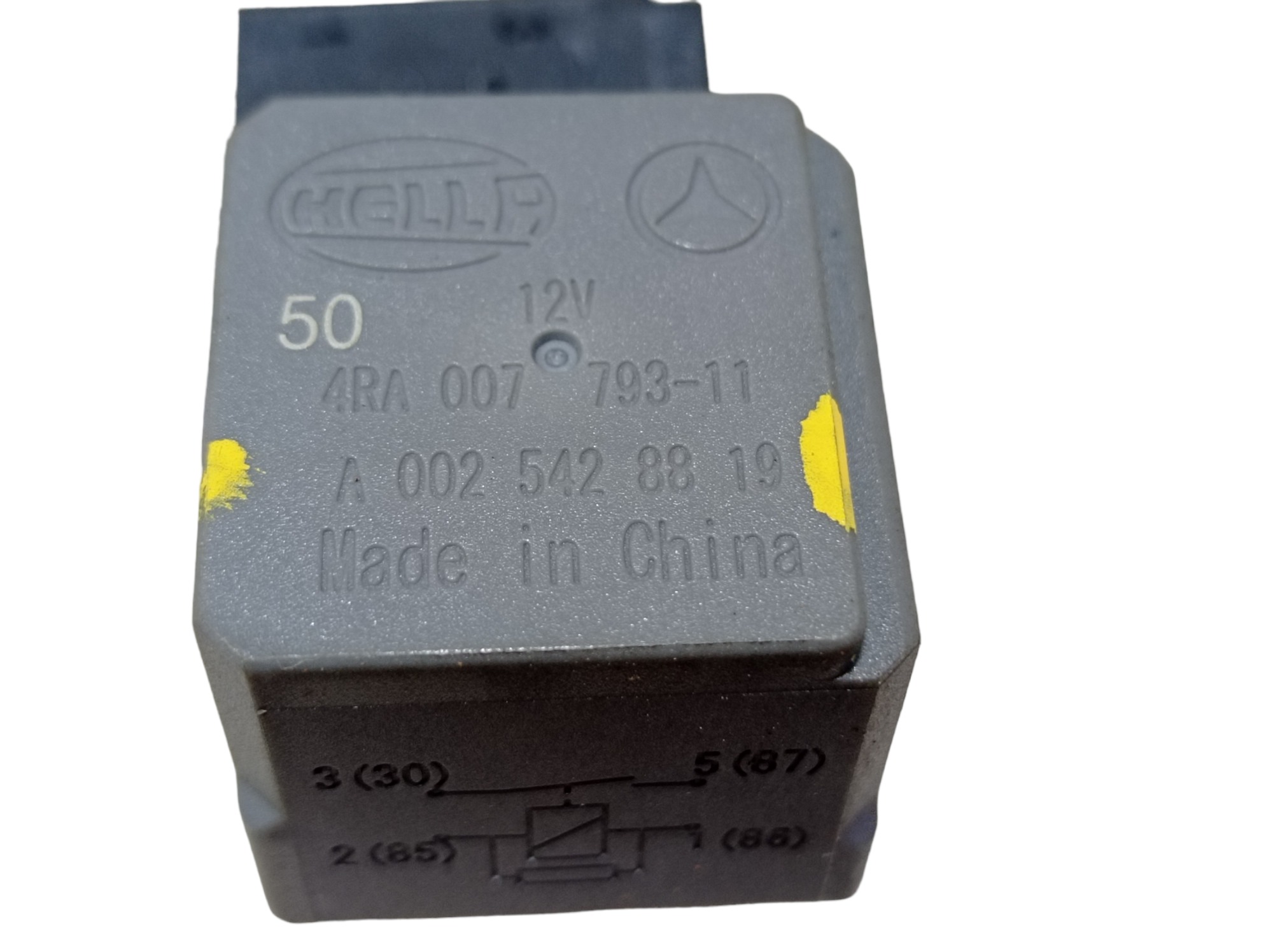 Relé Caixa De Fusível Externa Mercedes Gla 200 2016 V568 6