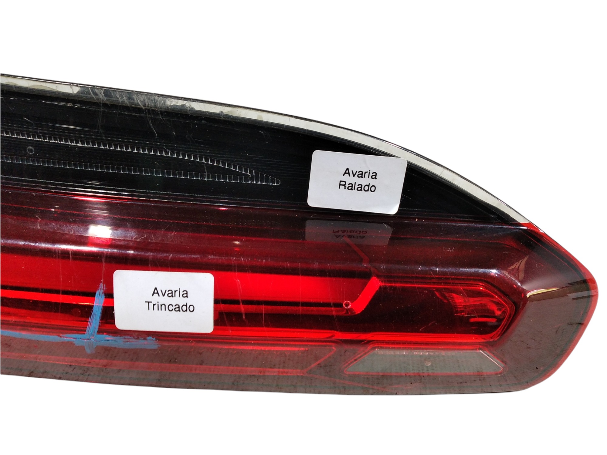 Lanterna Tampa Traseira Esquerda Bmw X4 2019 V350 Avaria 4
