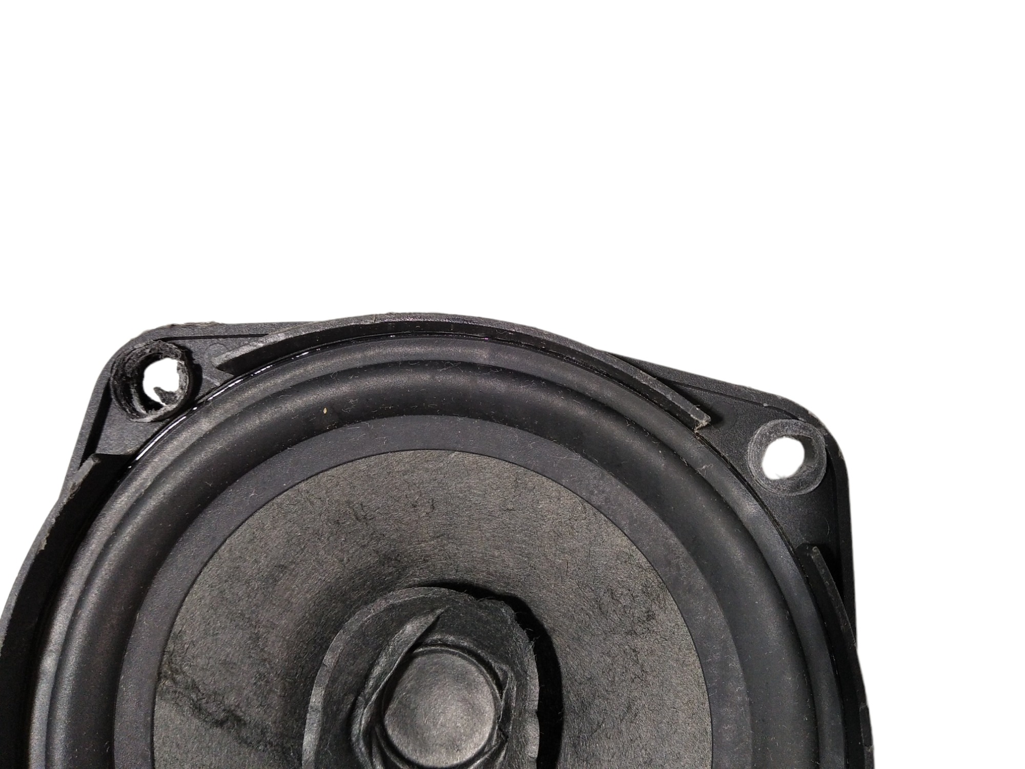 Alto Falante Traseiro Esquerdo Vw Saveiro Cross 2020 V467 2