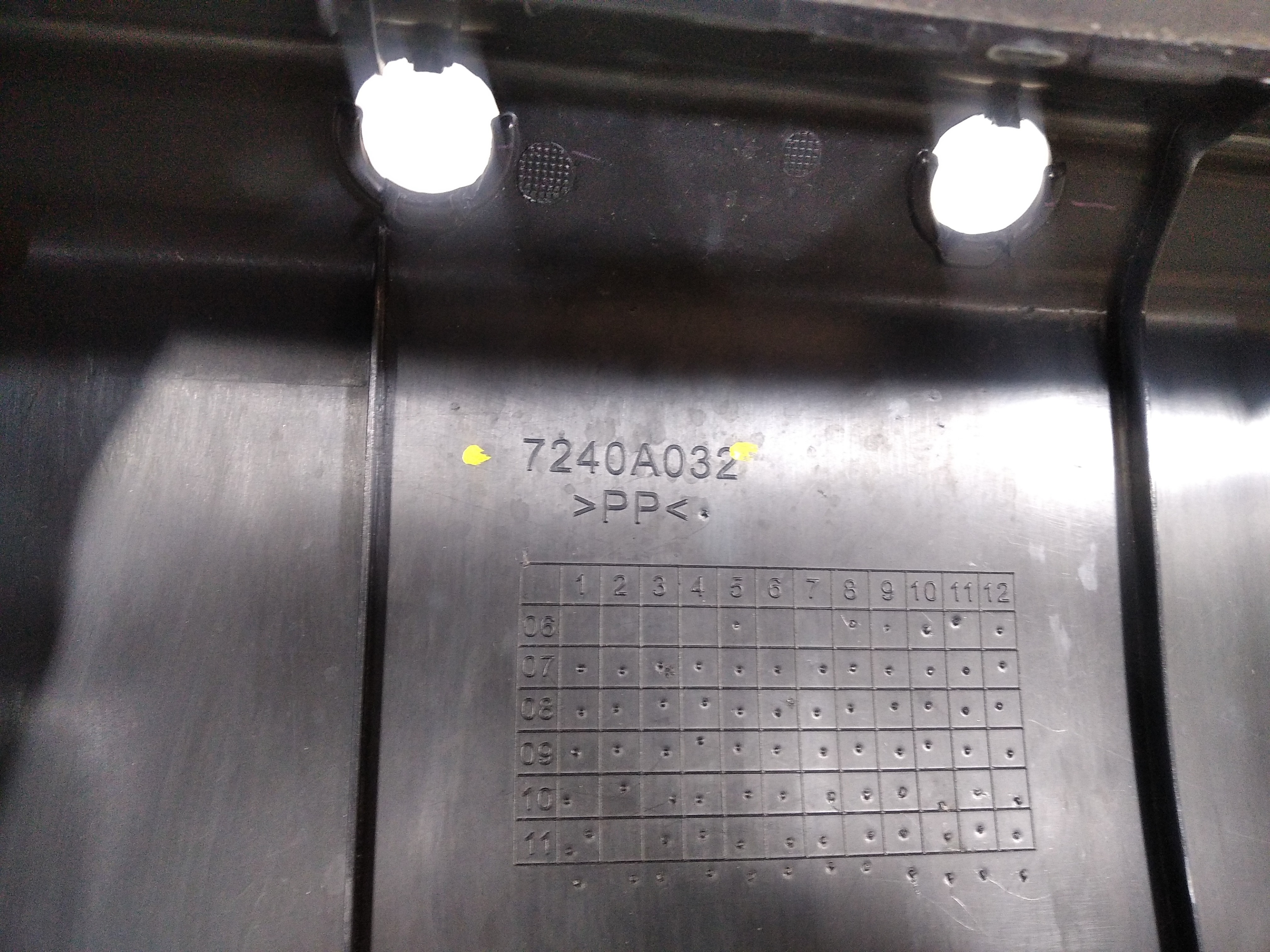 Forro Tampa Traseira Mitsubishi Lancer 7240a032 2014 6