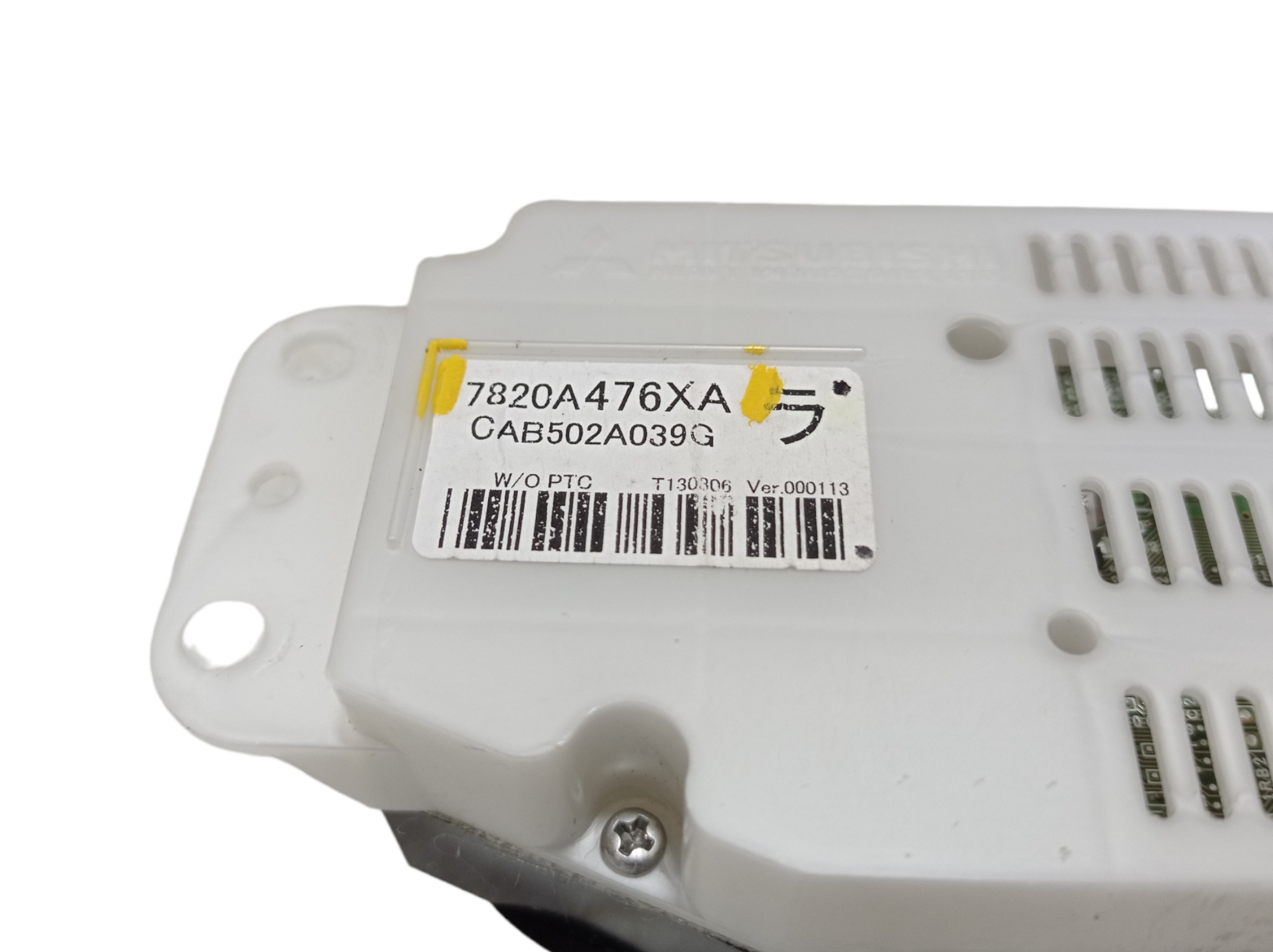Comando Ar Condicionado Mitsubishi Outlander 2.0 2014 V551 4