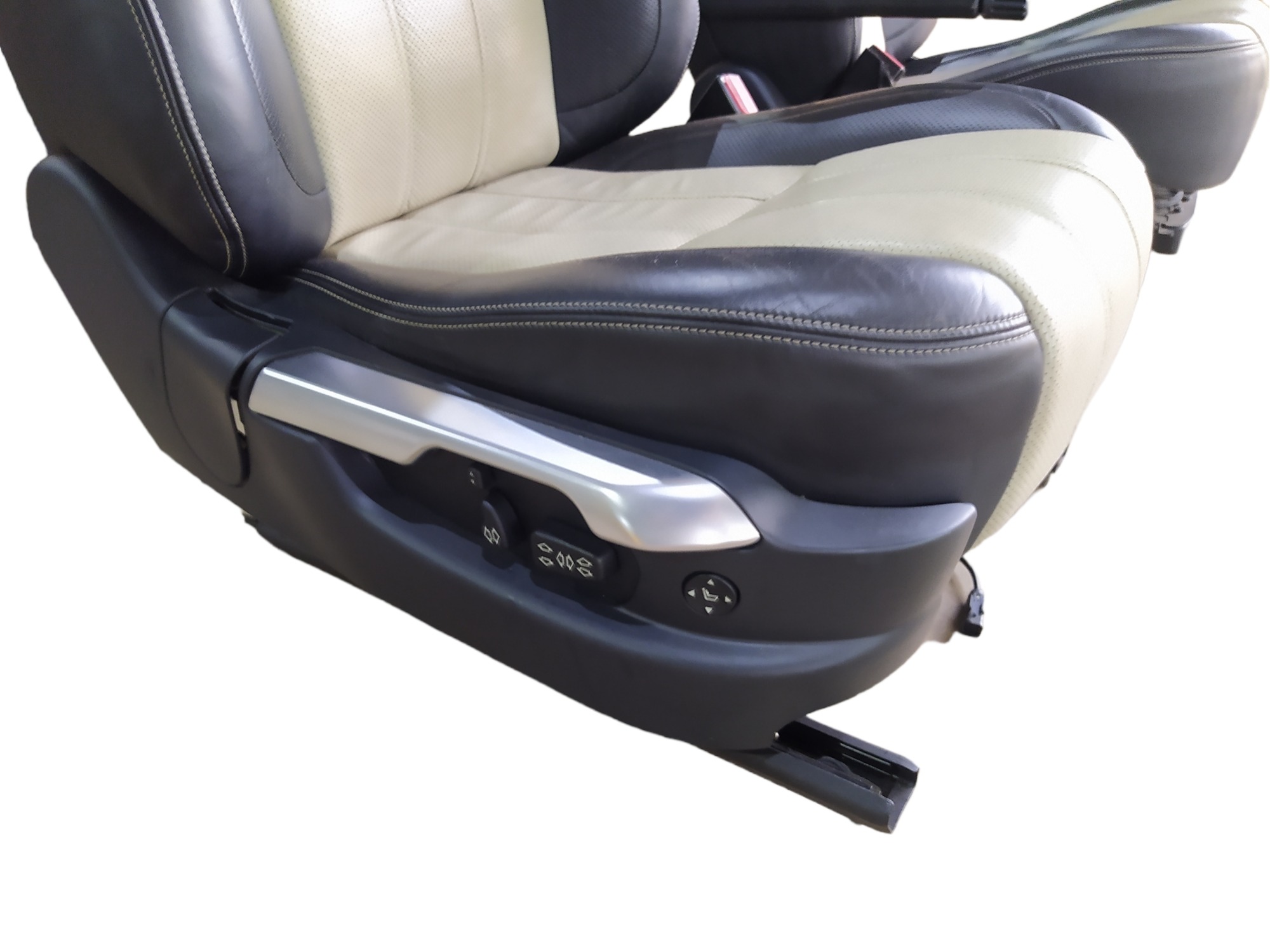 Jogo Banco Couro Land Rover Range Rover Vogue 2011 V546 Preto E Beje 9