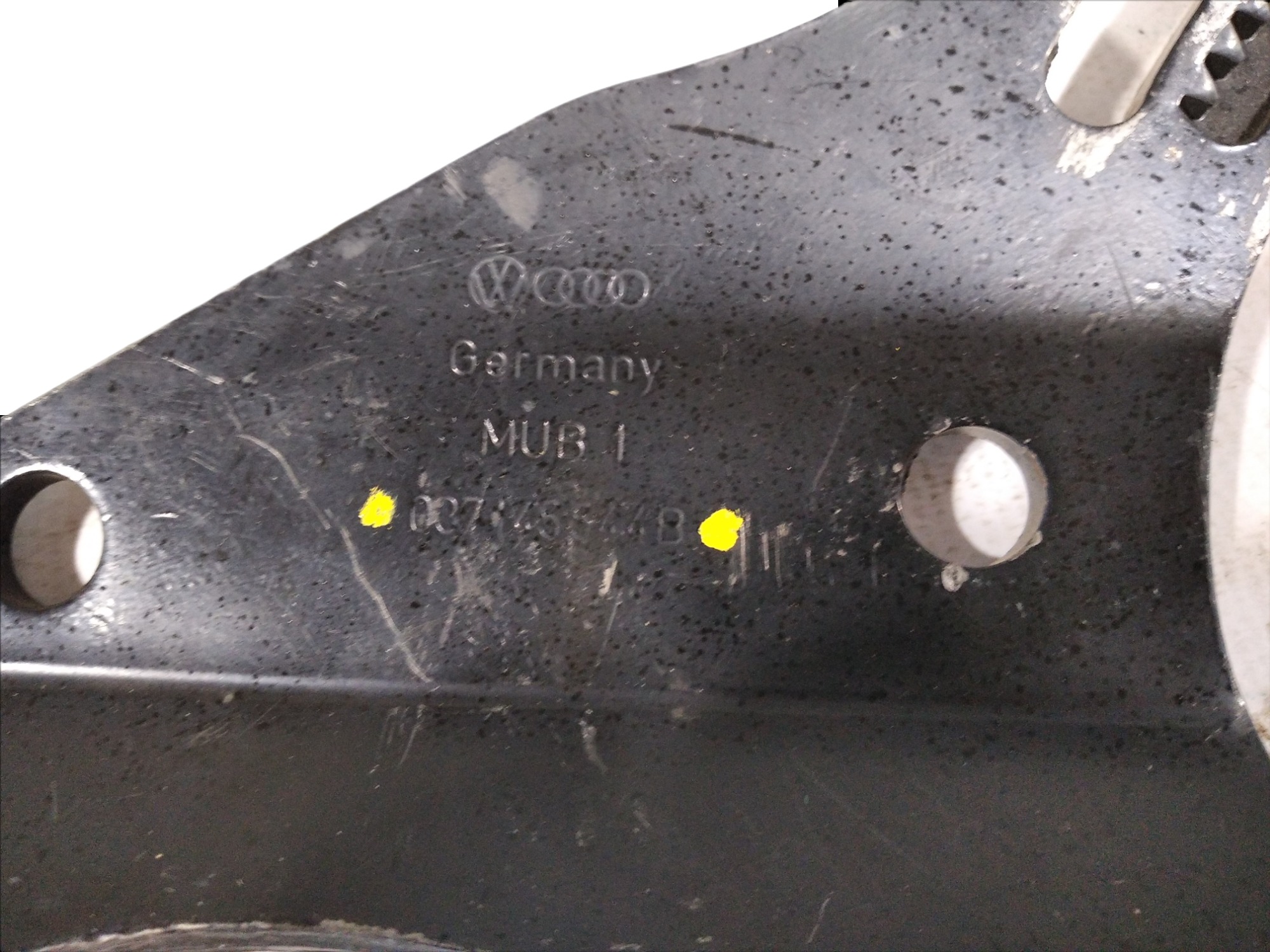 Suporte Alternador Vw Golf Polo 1994 A 1998 V308 037145544b 4