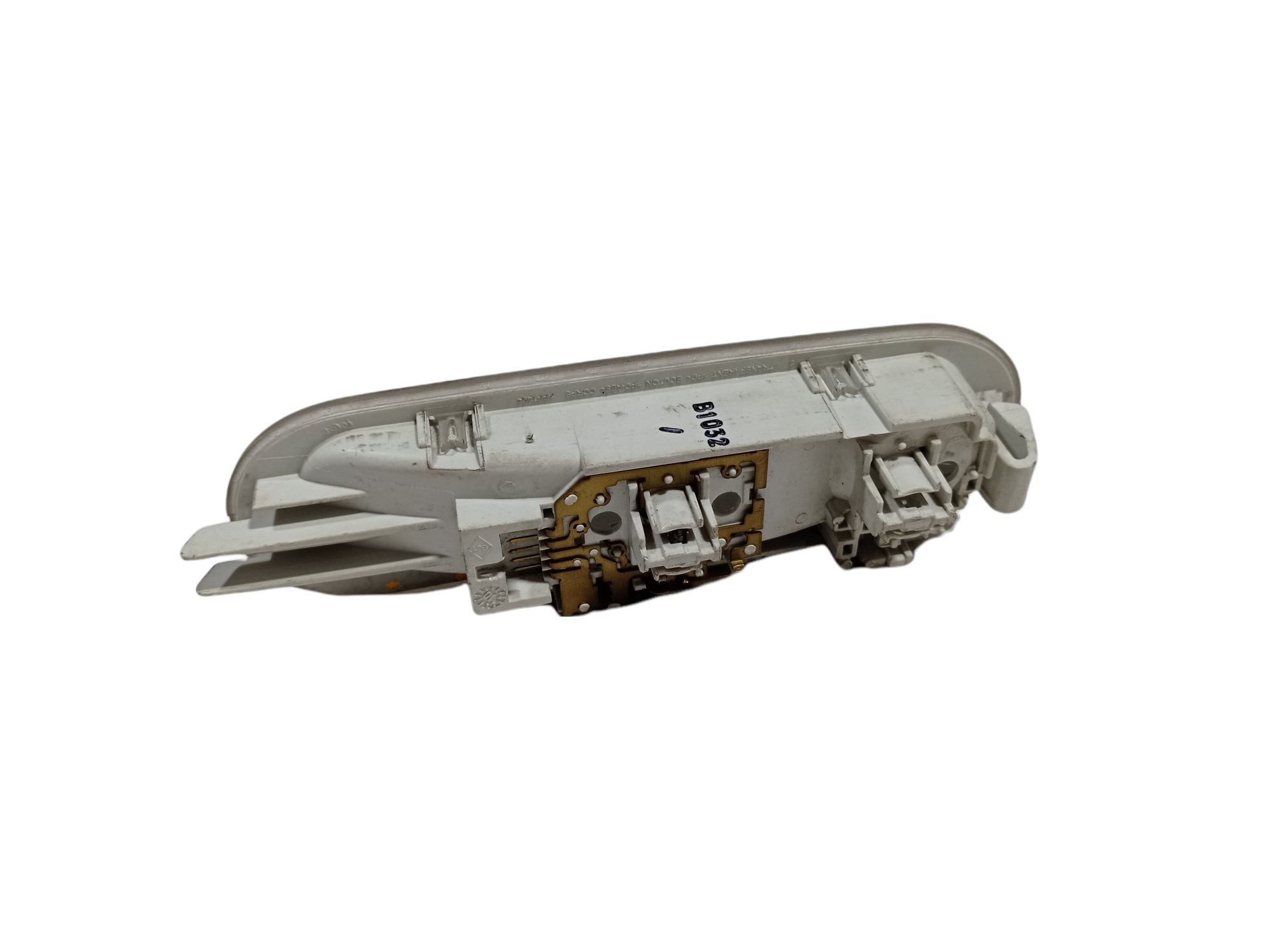 Luz Cortesia Traseira Nissan Grand Livina 2012 V137 2