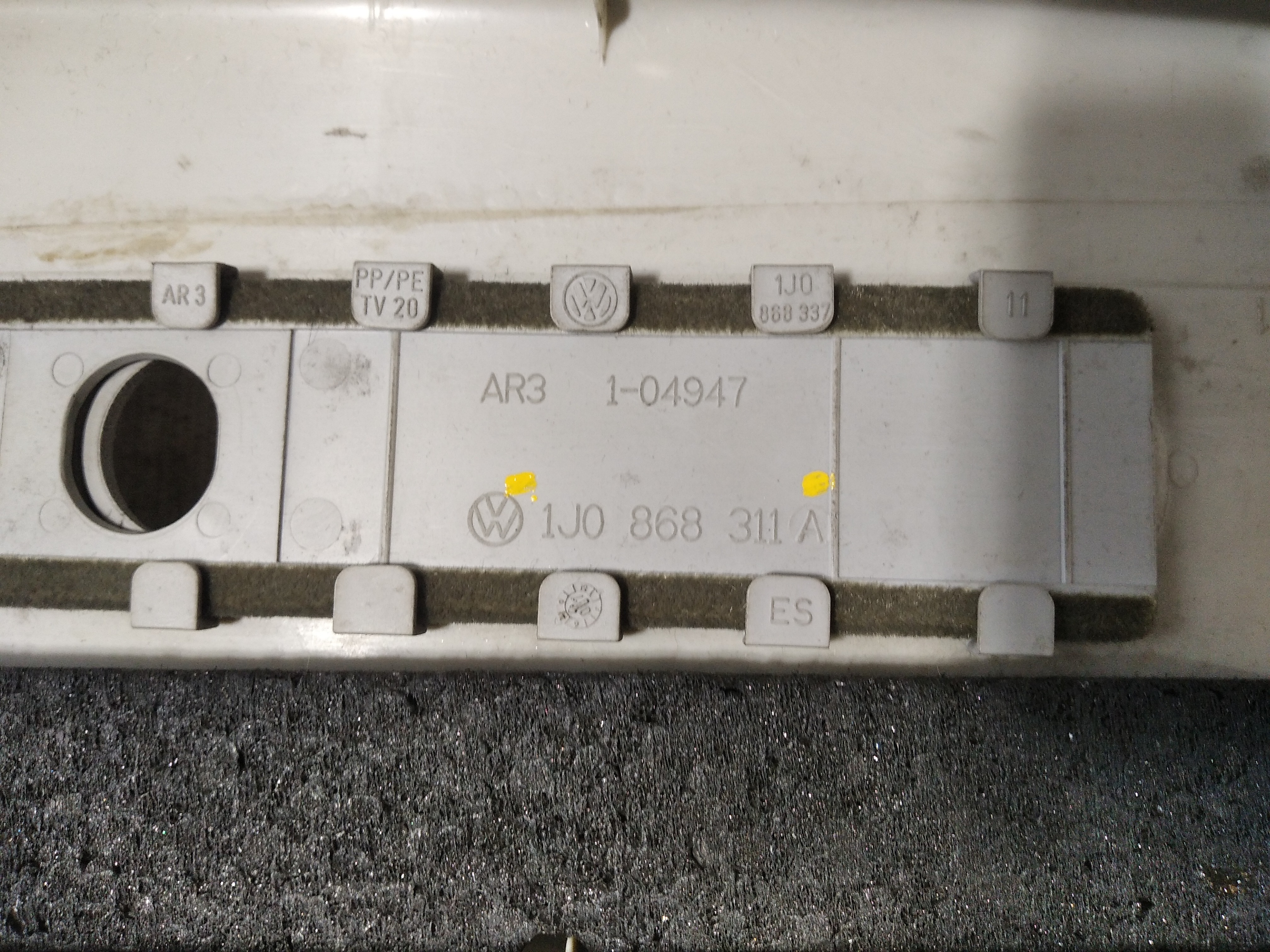 Moldura Coluna Central Direita Golf 99 2010 V317 1j0868311a 4