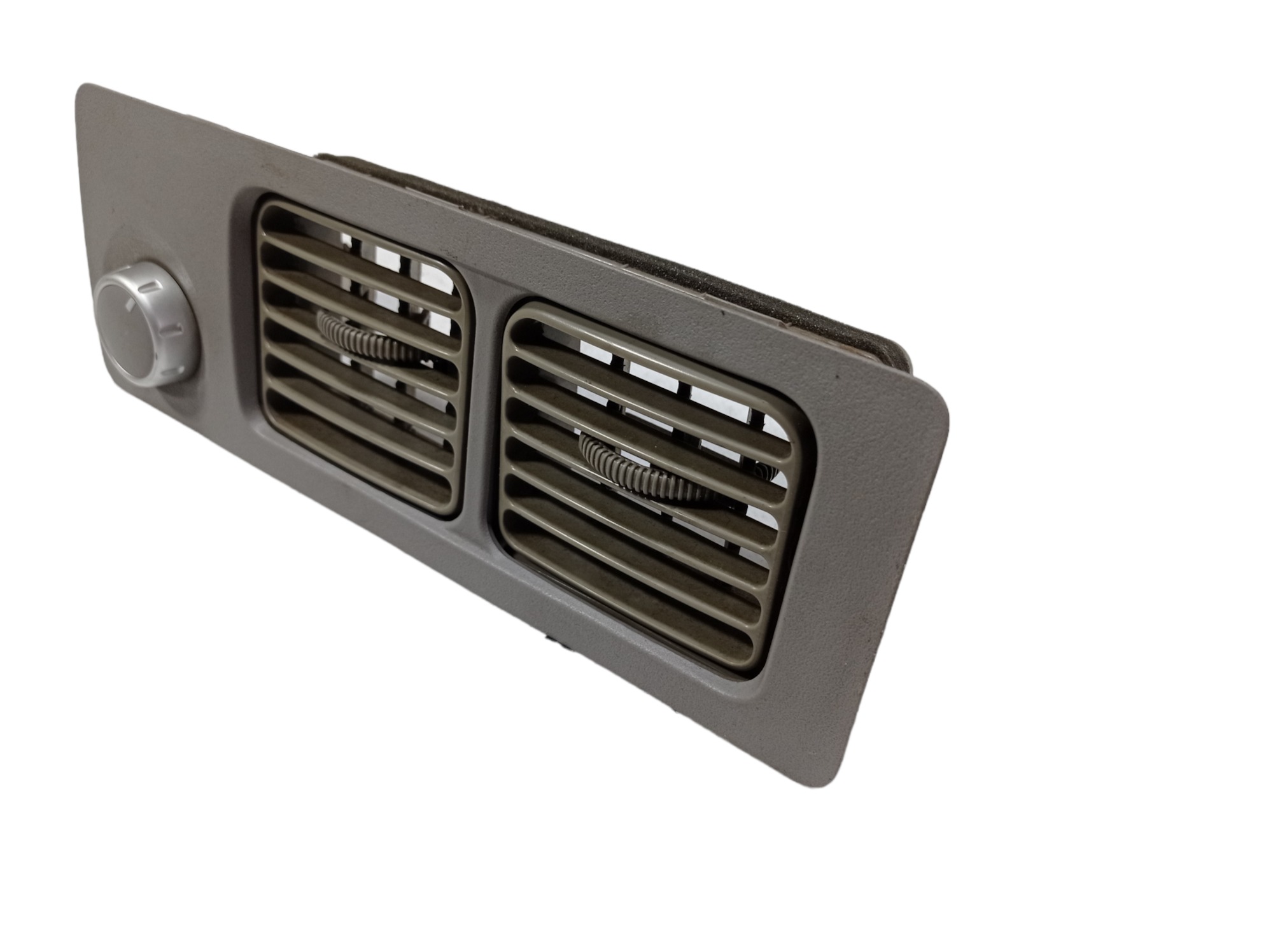 Difusor De Ar Traseiro Mitsubishi Pajero Dakar 2011 V491 1