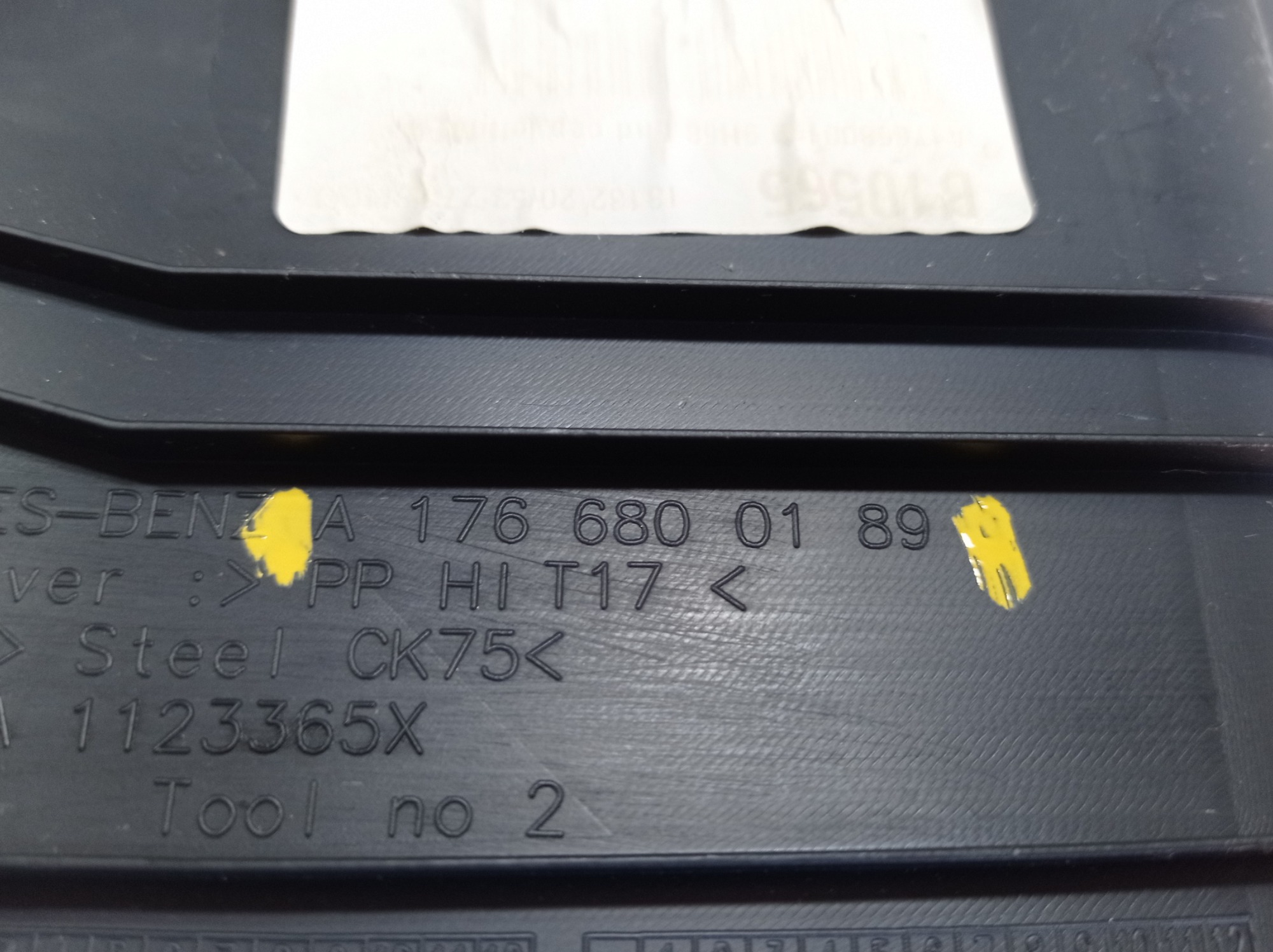Acabamento Painel Esquerdo Mercedes Gla 200 2016 V568 1