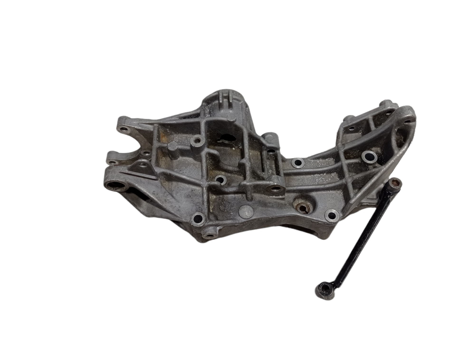 Suporte Alternador Bomba Compressor Passat 1997 A 2000 V266 3