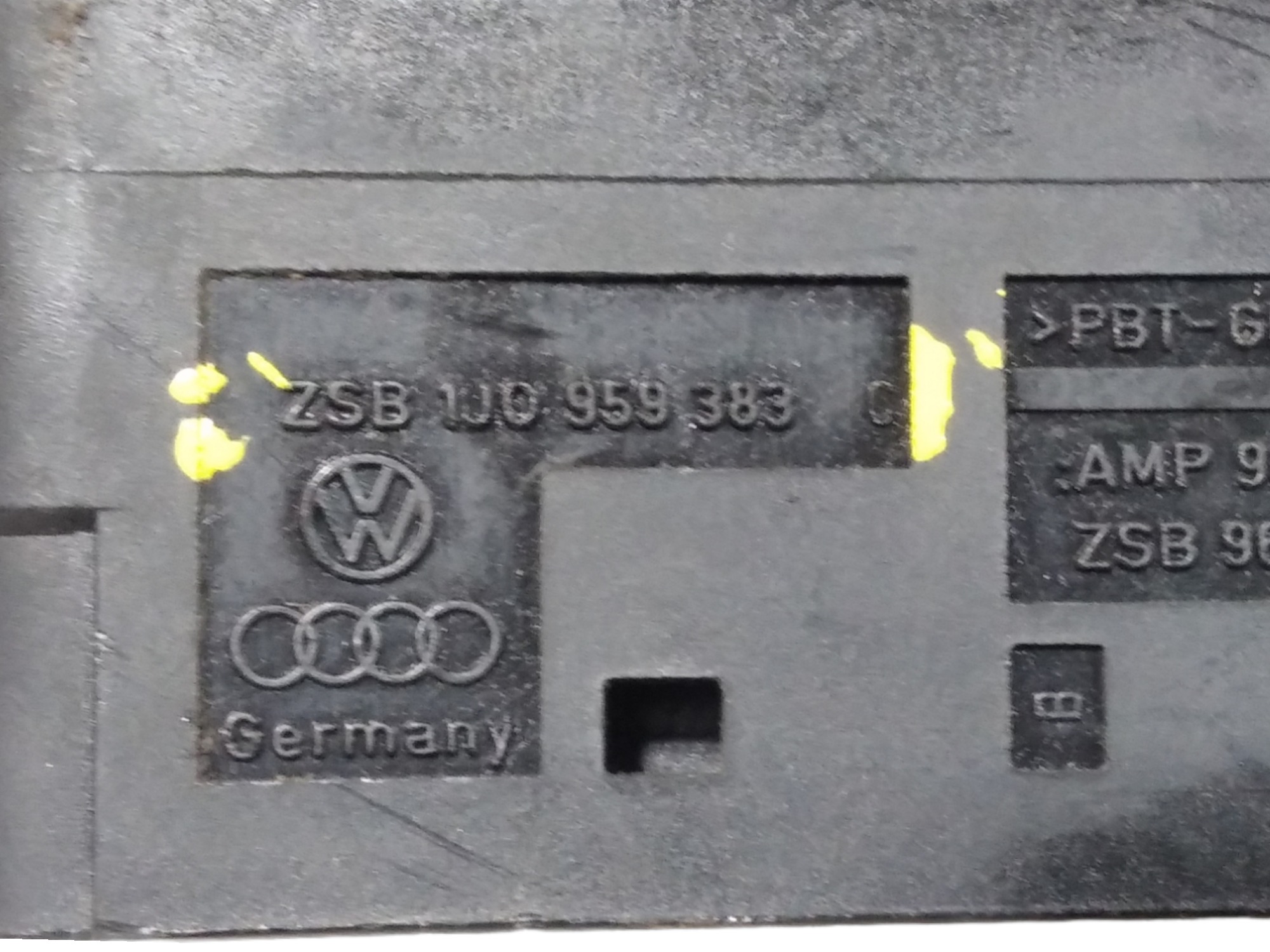 Chicote Porta Traseira Esquerda Vw Golf 2001 1j0959383 V454 7