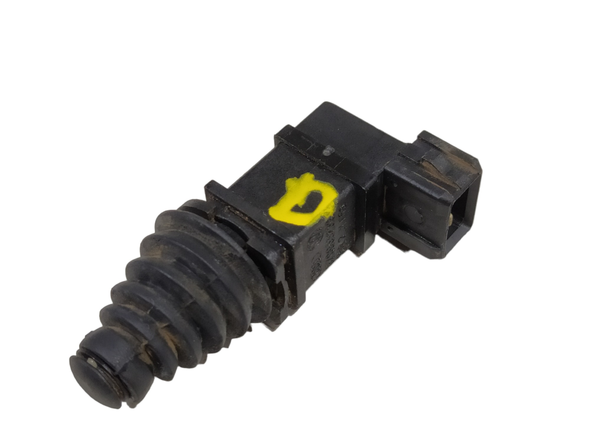 Sensor Alarme Do Capô Vw Saveiro Cross 1.6 2020 V467 3