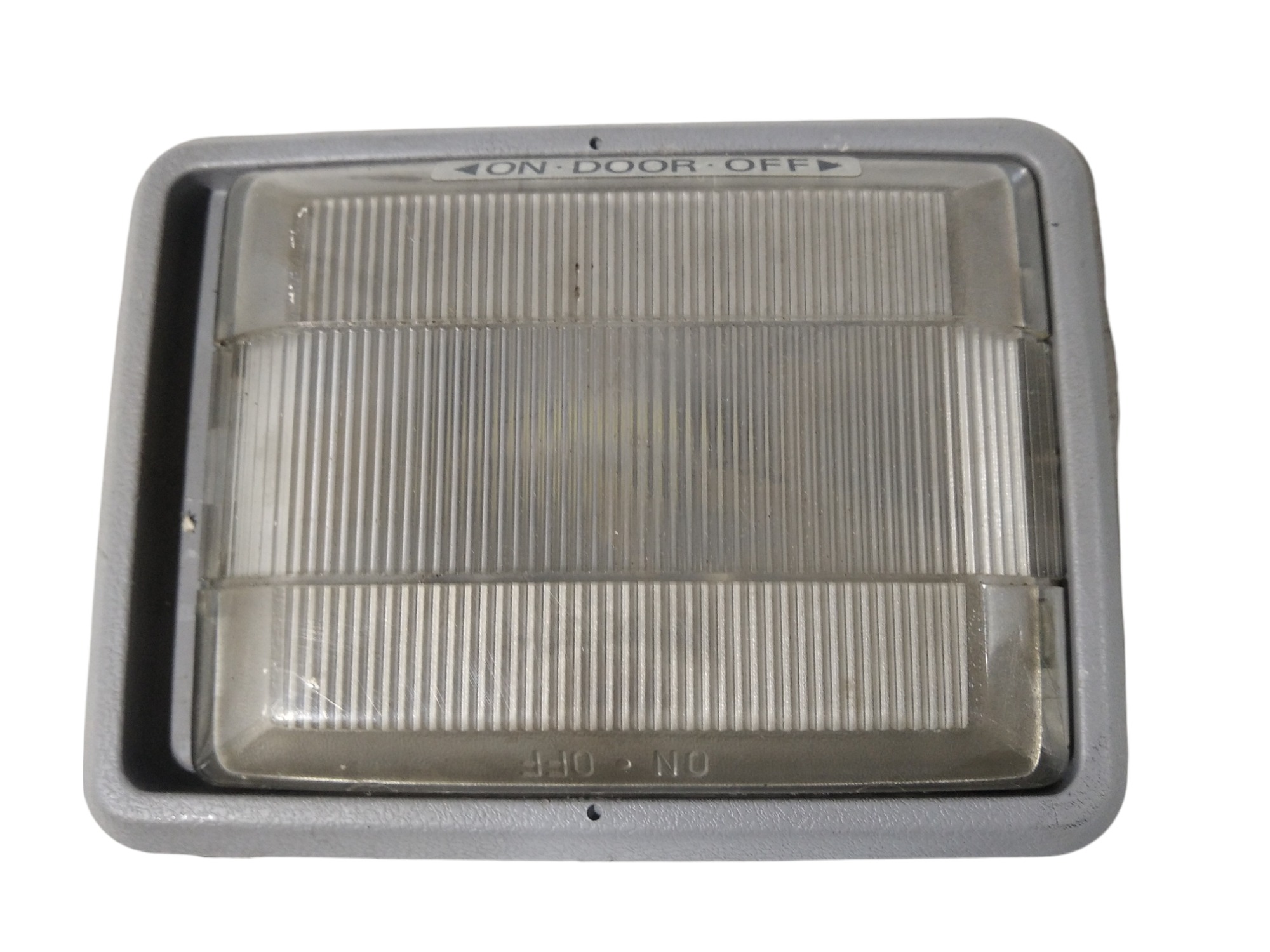 Luz Cortesia Traseira Pajero Sport 2004 V319 4