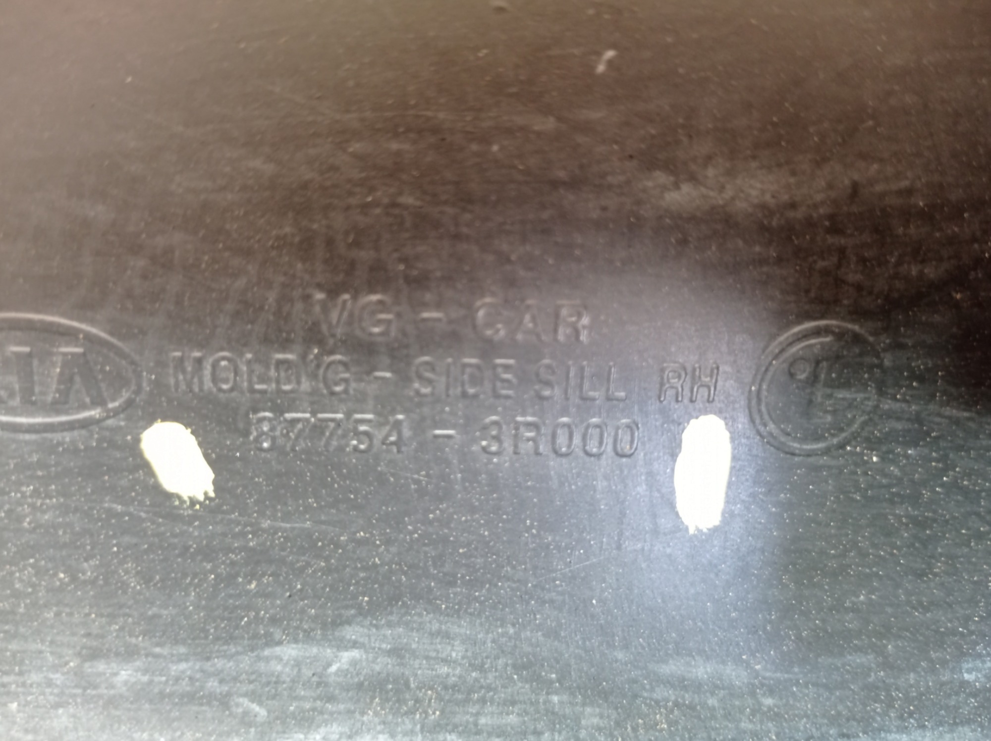 Spoiler Direito Kia Cadenza 2011 A 2013 V547 9