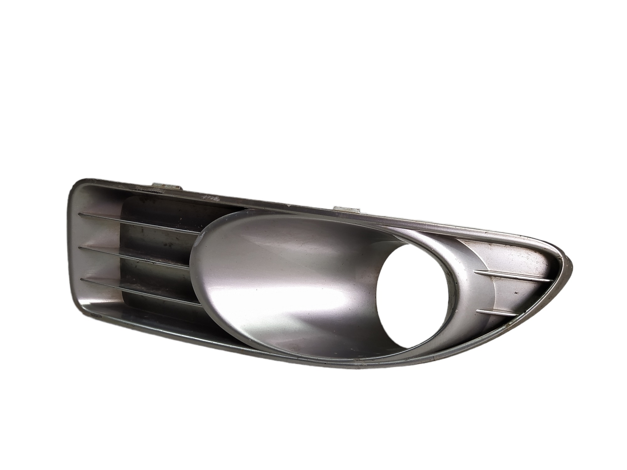 Grade Farol Milha Esquerdo Fiat Linea 1.8 2012 60643 V468 5
