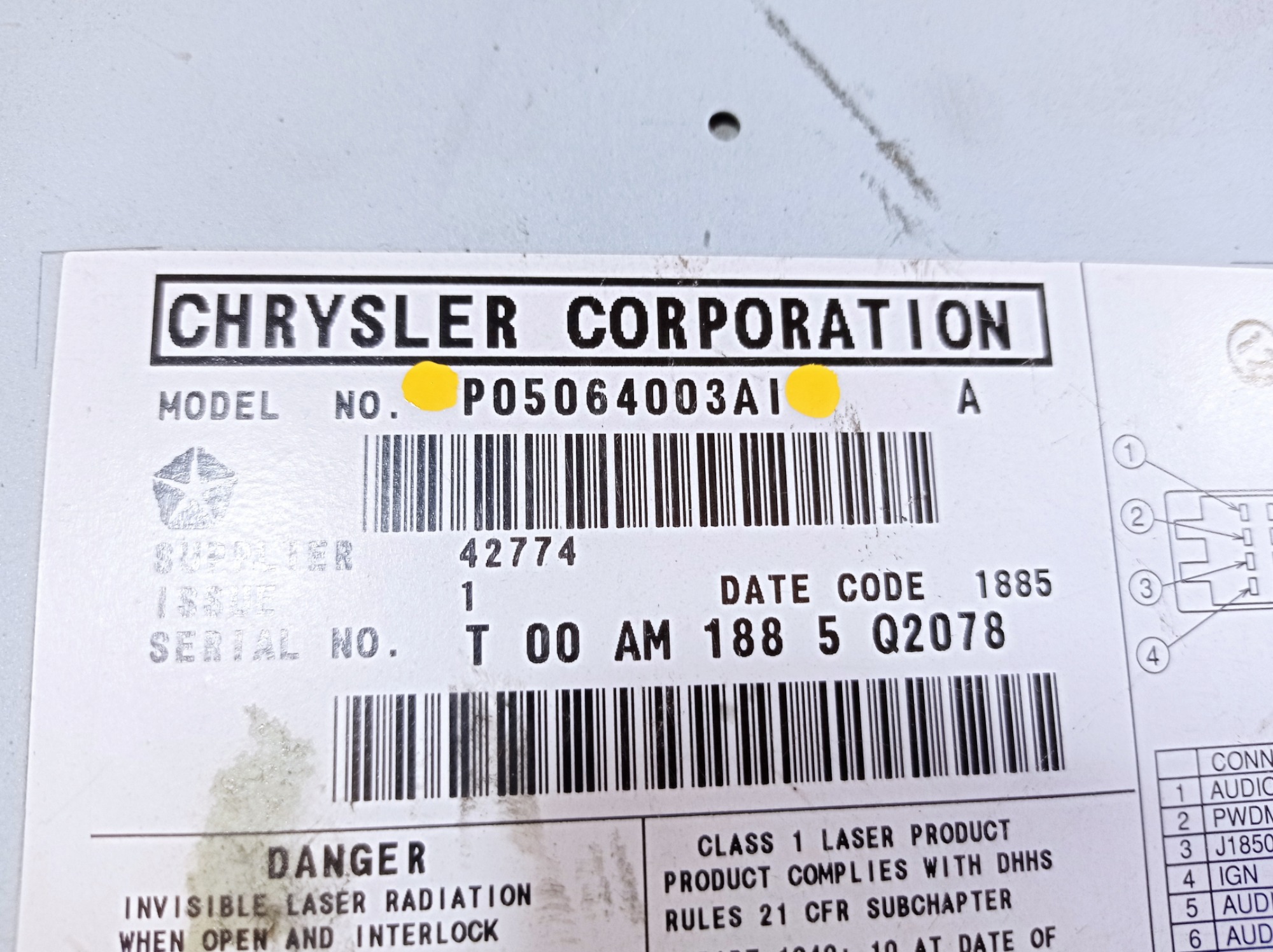 Rádio Cd Chrysler Grand Caravan 3.3 2006 P05064003ai V487 8