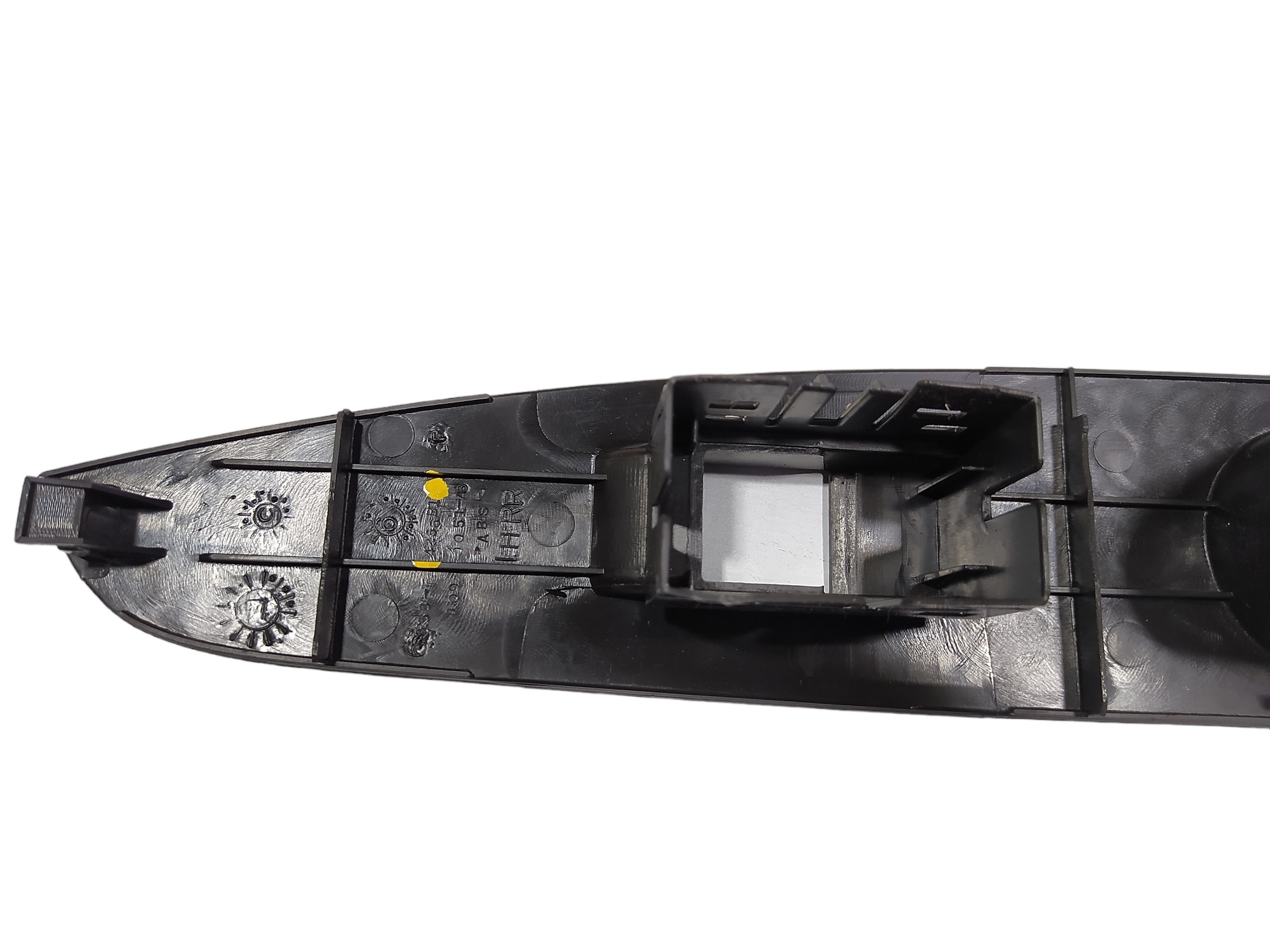 Moldura Botão Vidro Porta Traseira Esquerda Fusion 2007 V560 1