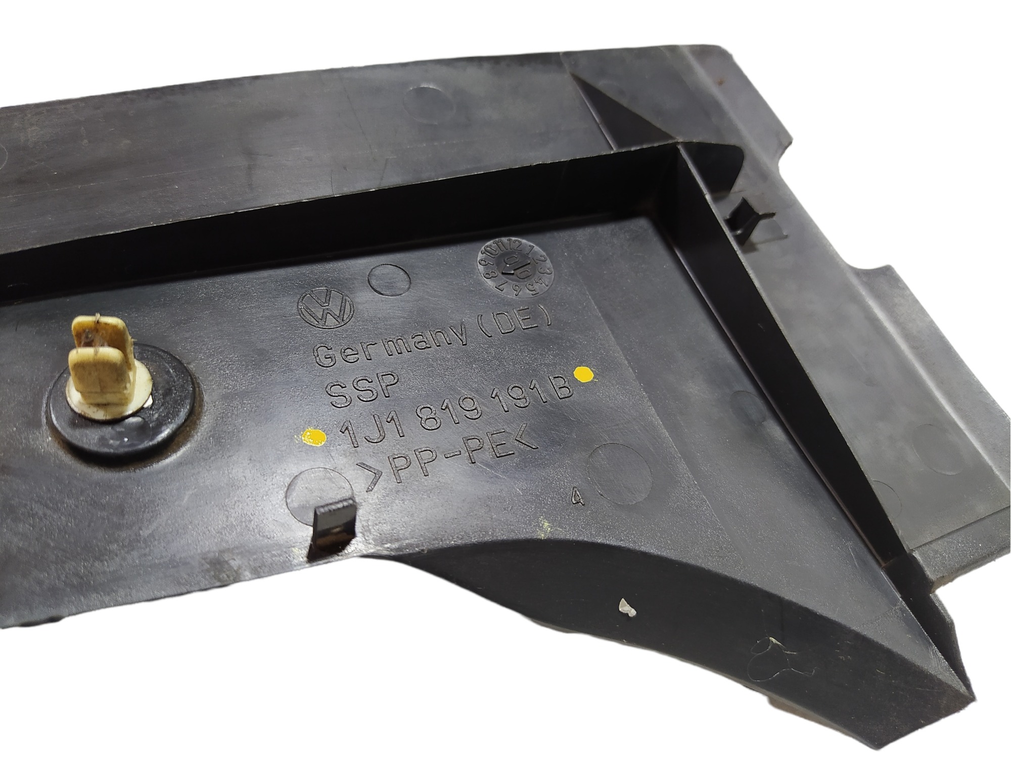 Acabamento Esquerdo Console Vw Golf 2001 1j1819191b V454 8