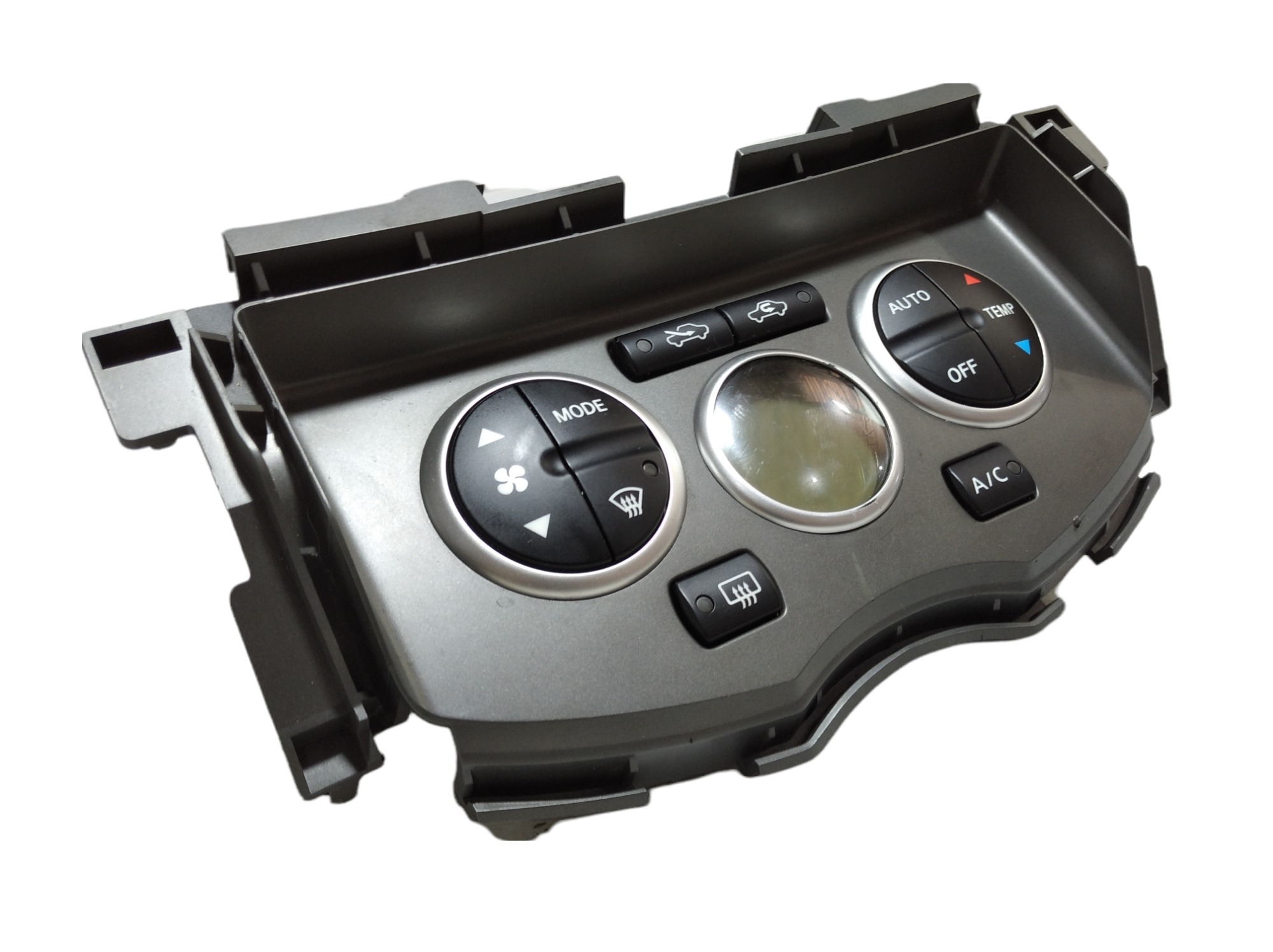 Comando Ar Condicionado Nissan Grand Livina Tiida 2012 V137 2
