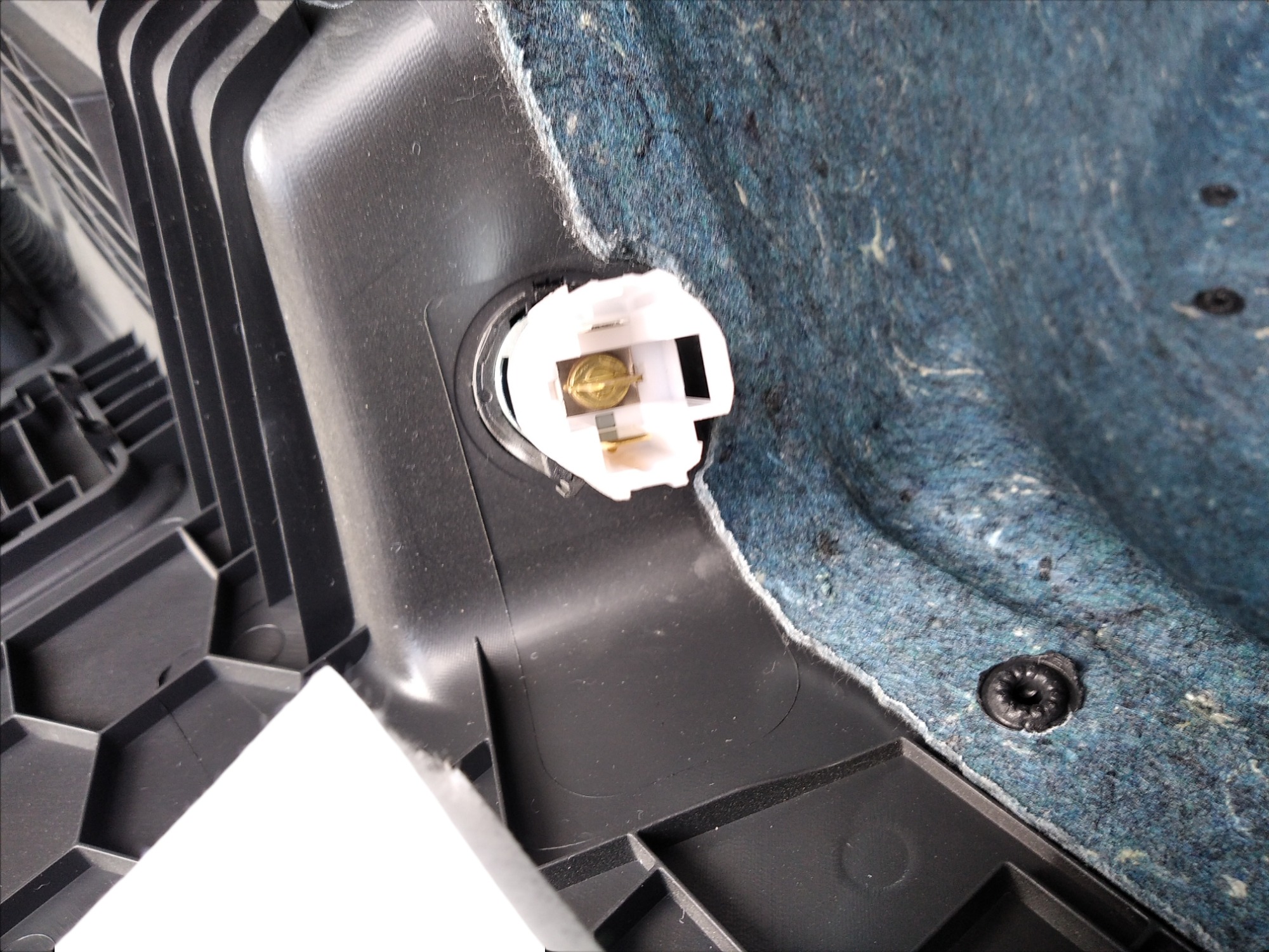 Forro Direito Porta Mala Vw Tiguan 2019 A 2020 V419 Cinza 1