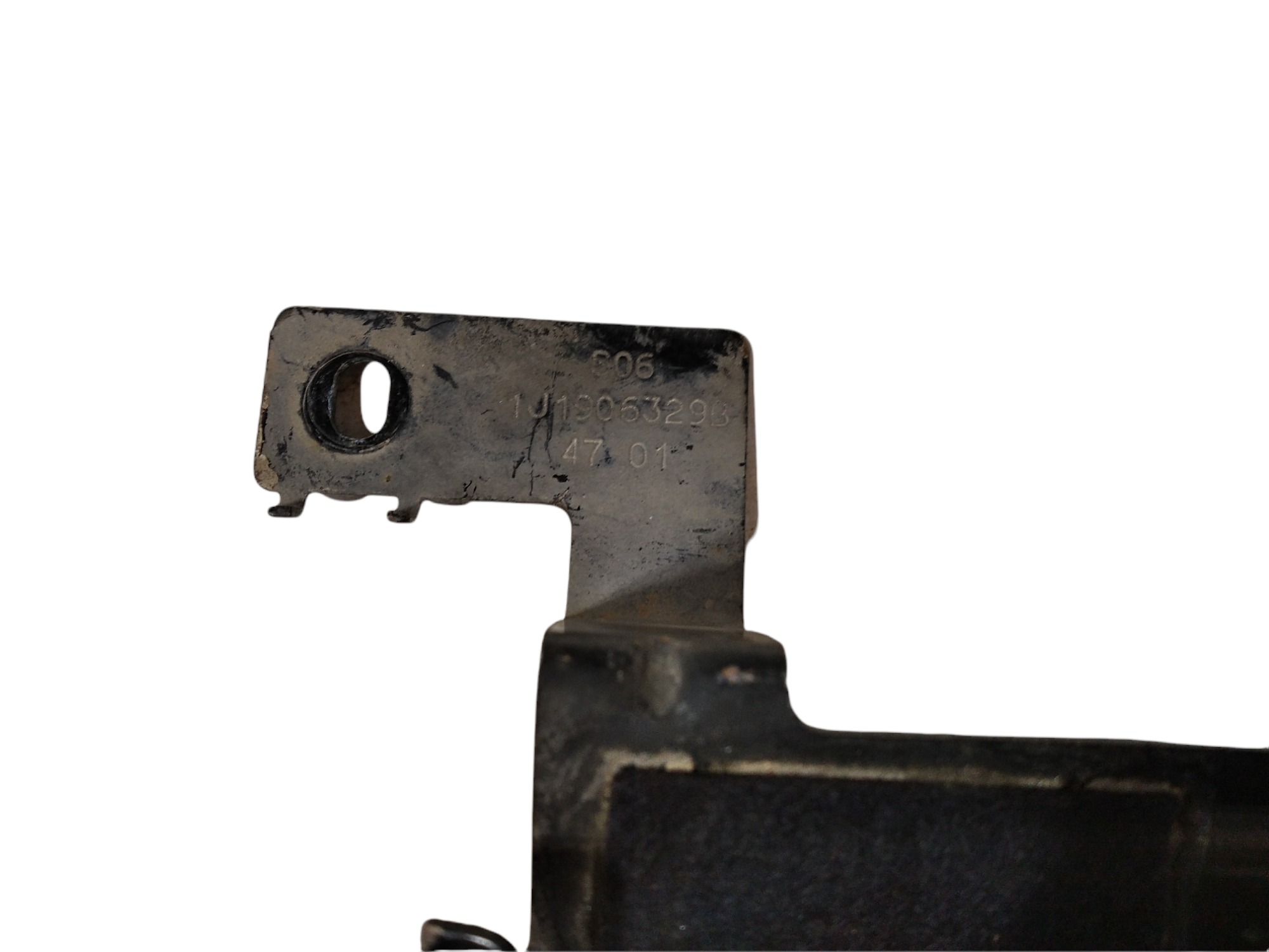 Suporte Módulo Injeção Vw Golf Sapão 2001 A 2009 V271 2