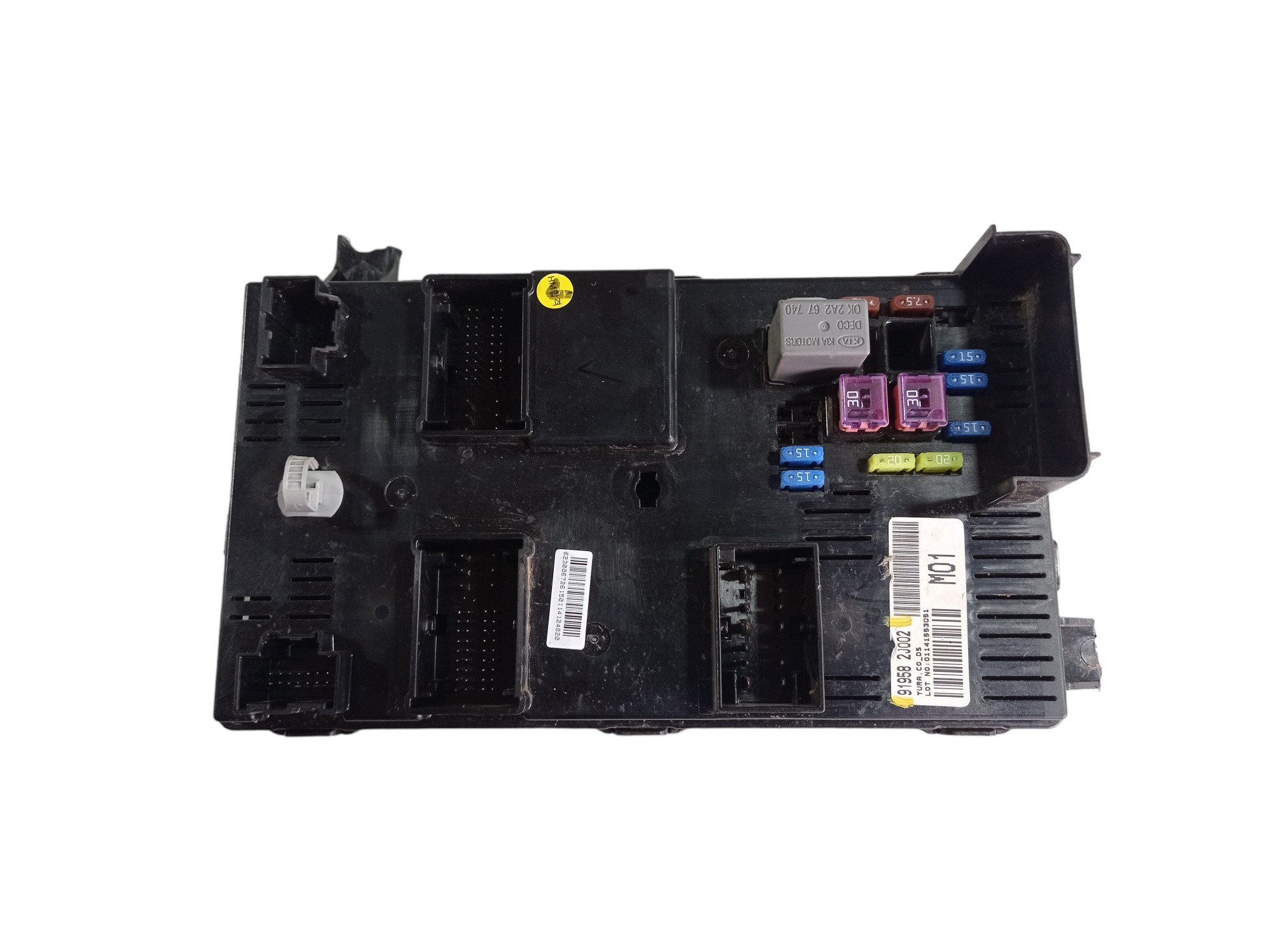 Caixa De Fusível Kia Mohave 3.0 2015 919582j002 V555 6
