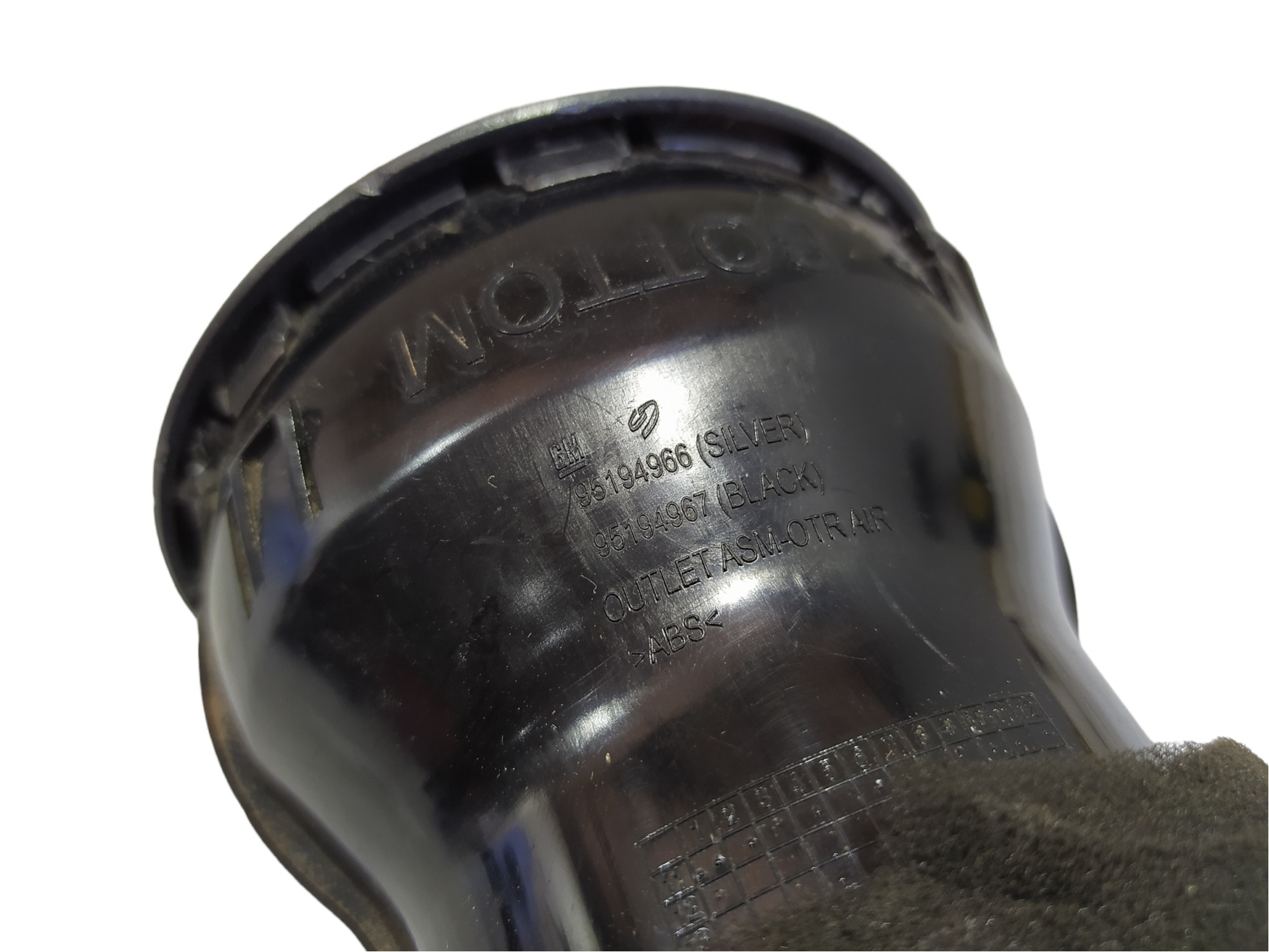 Difusor De Ar Lado Direito Gm Sonic 2012 95194966 Vl 7