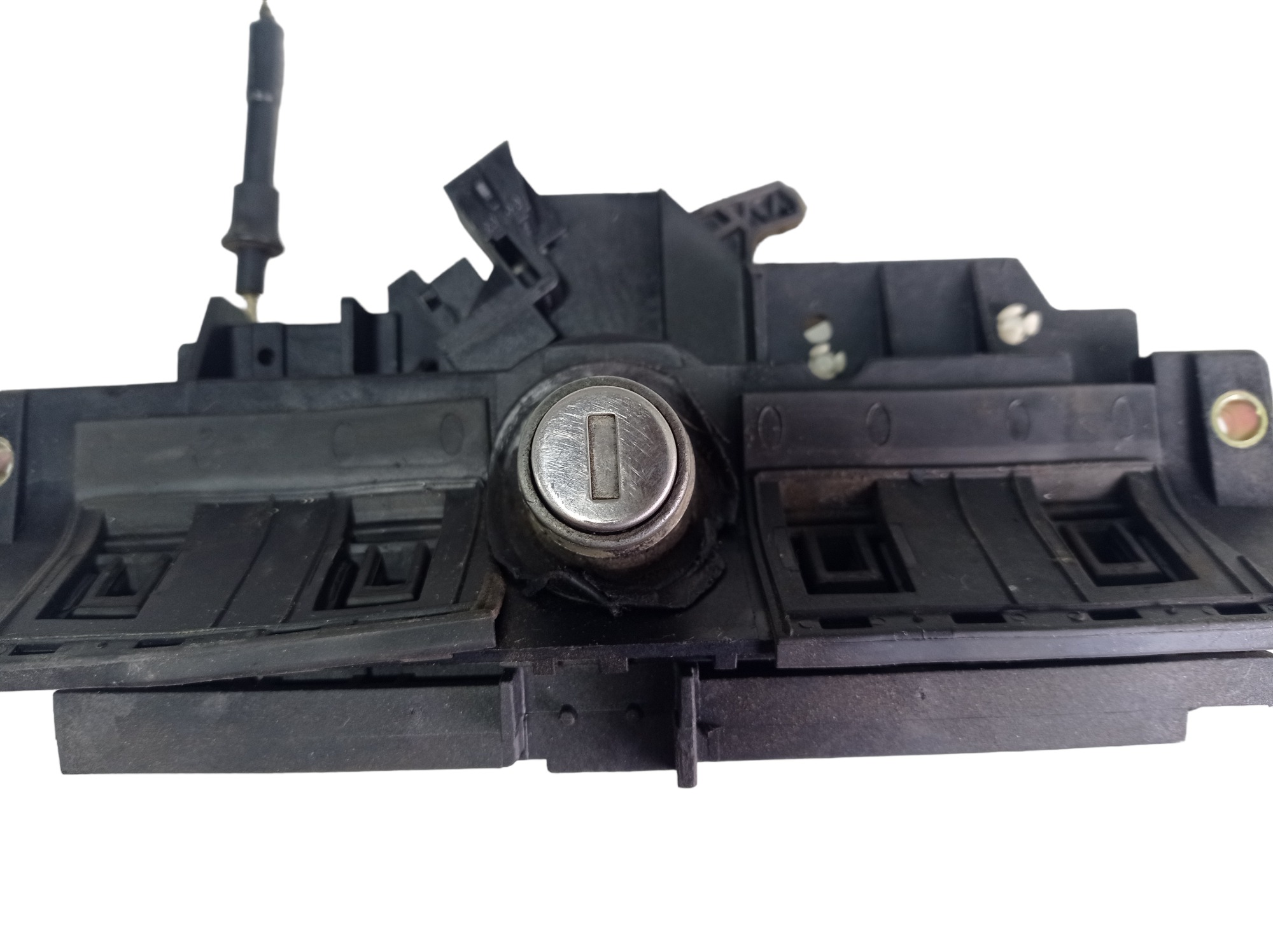 Fechadura Tampa Porta Mala Audi A3 2000 8d9827565h V109 3