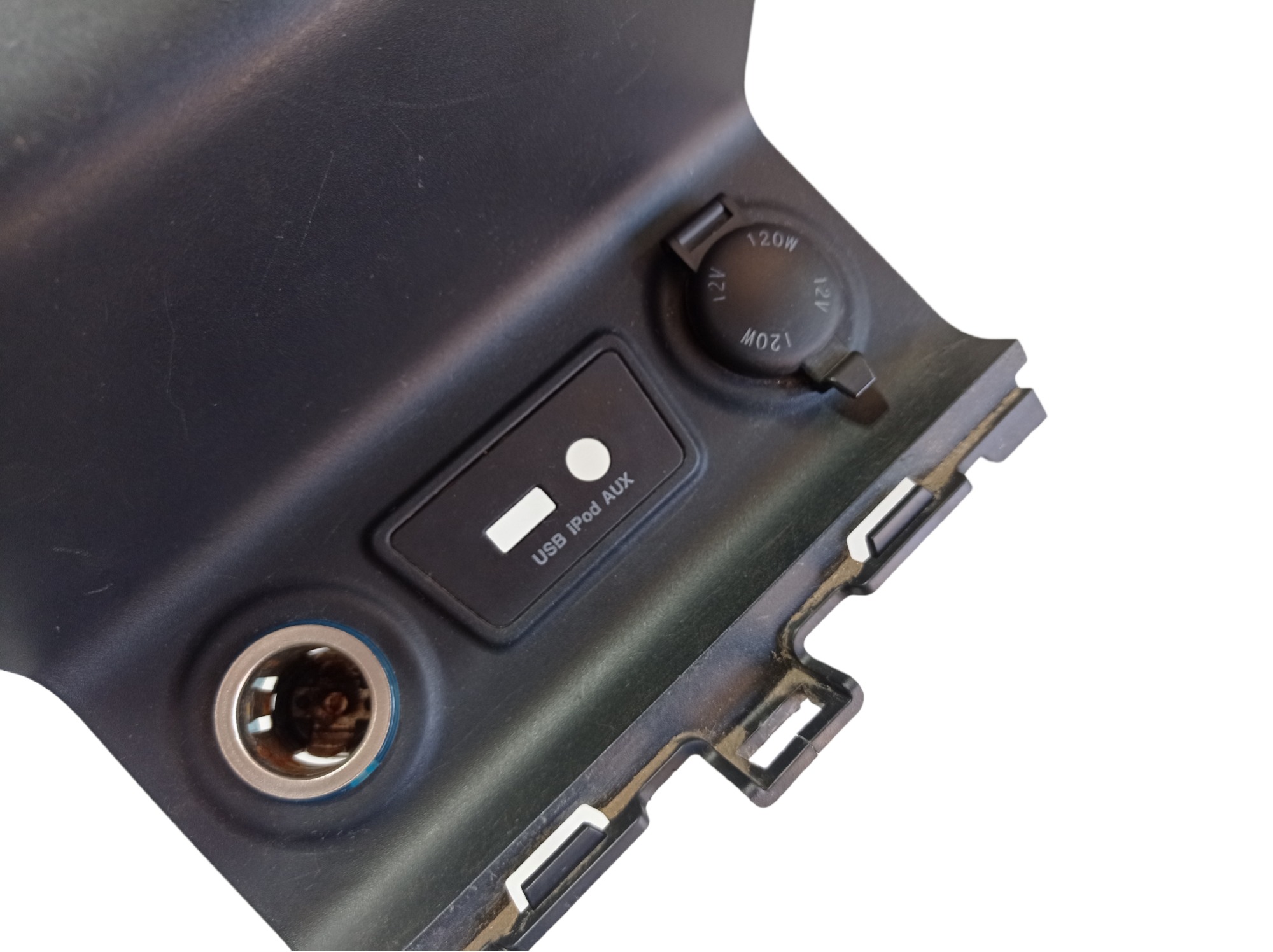 Moldura Tomada 12v Usb Jac T6  5305340u1580 V475 8