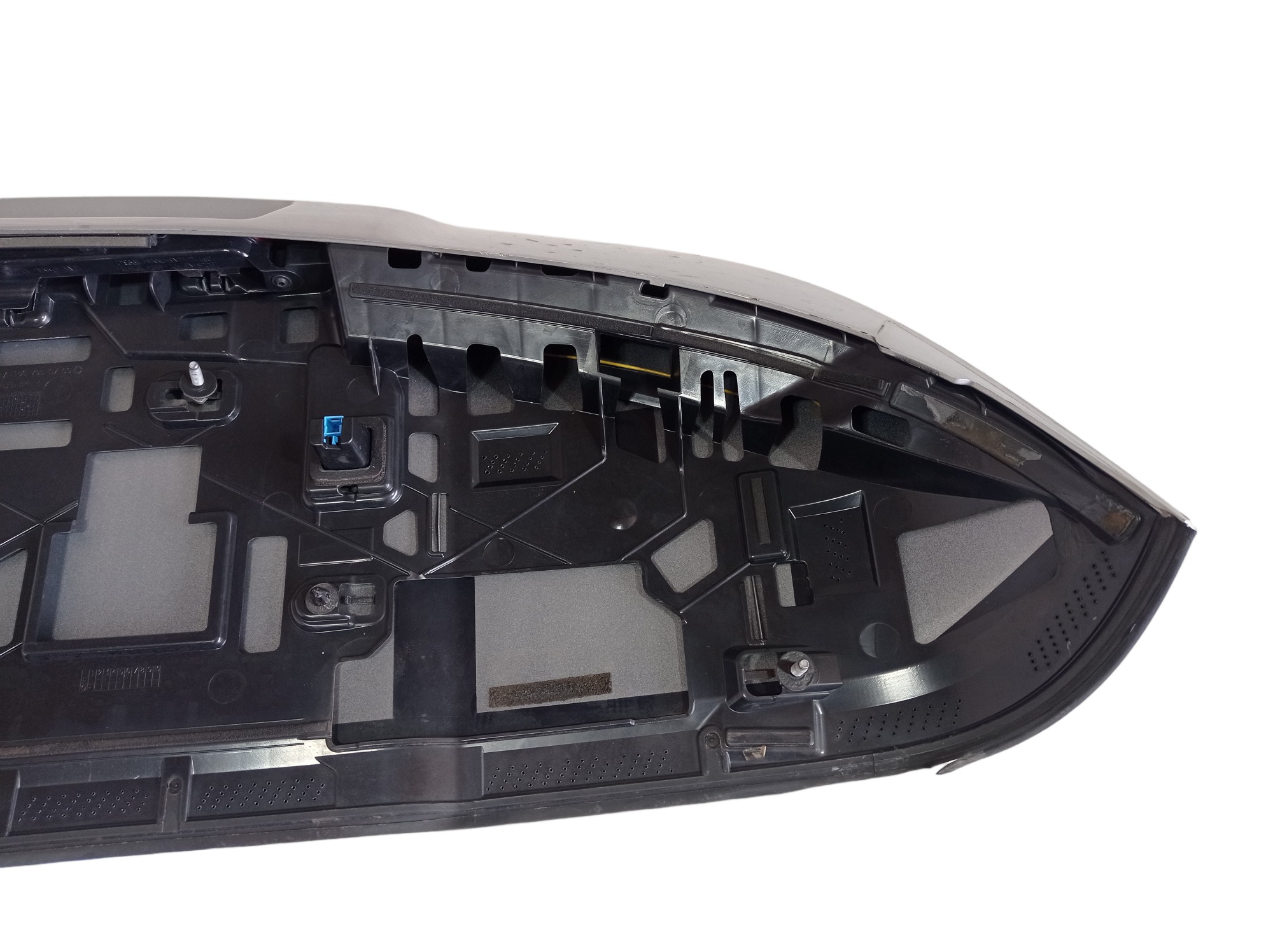 Spoiler Traseiro Mercedes Gla 200 2016 V568 Prateado 8