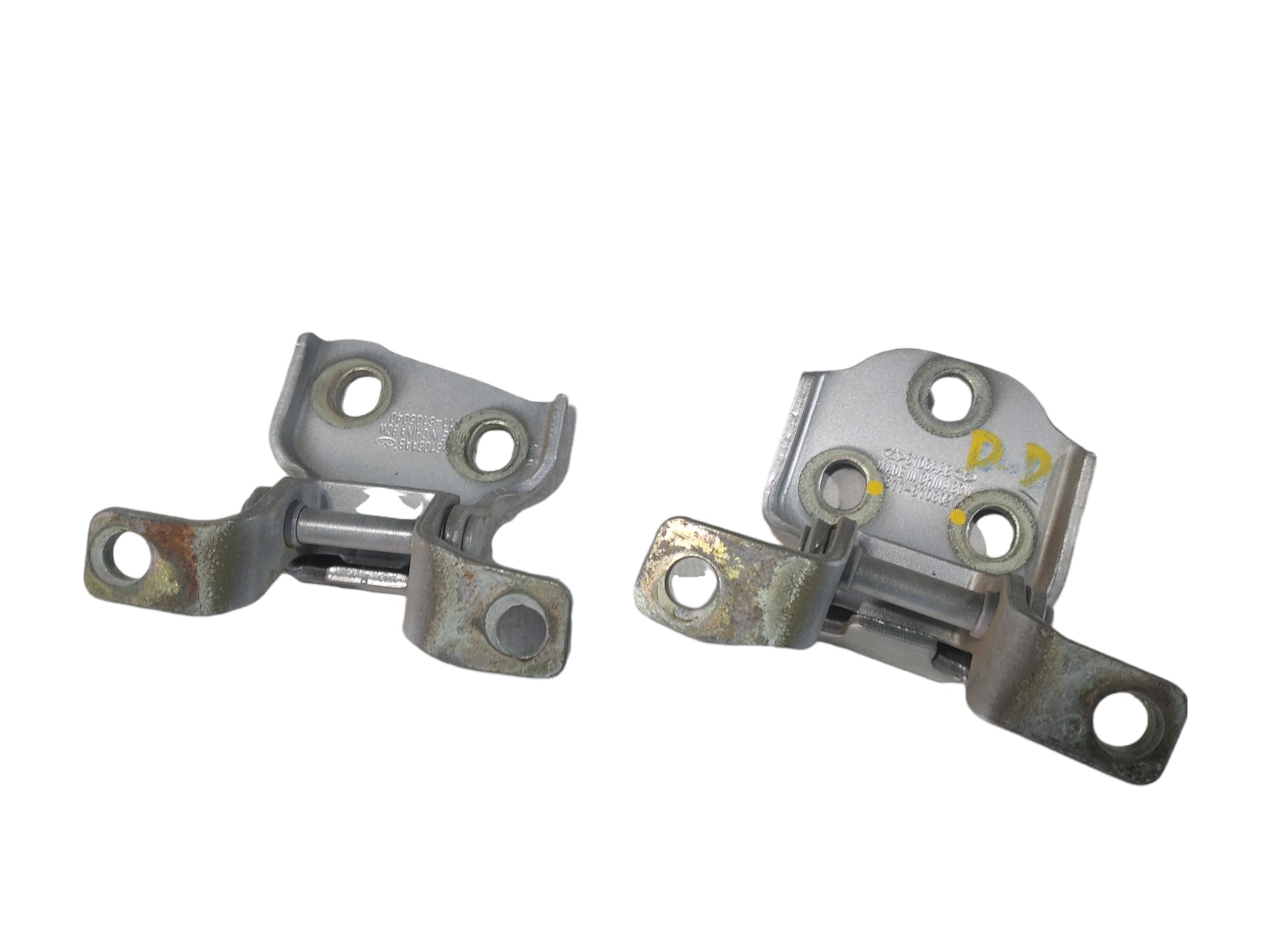 Par Dobradiça Dianteira Direita Chery Qq S116106020 V421 2