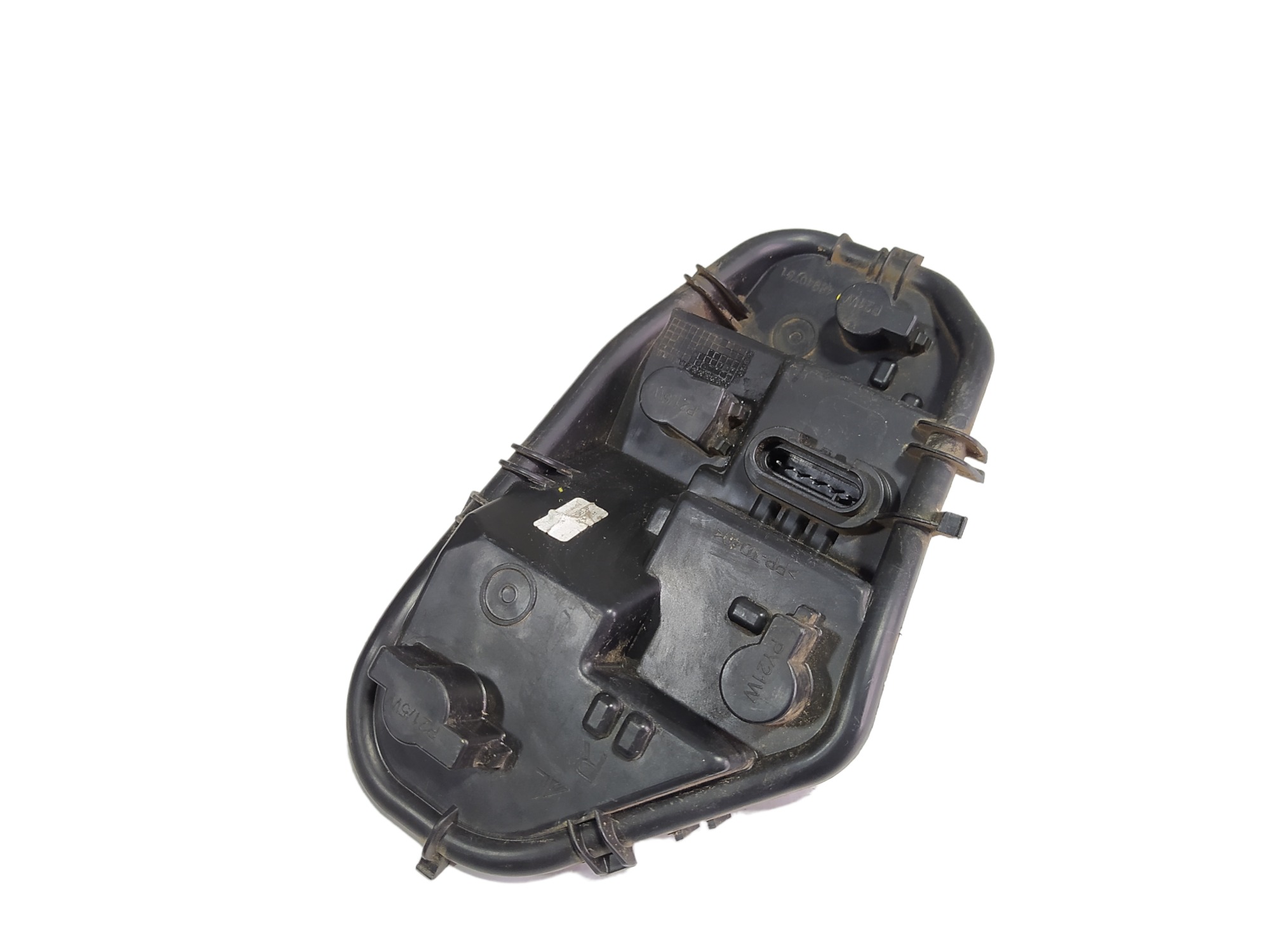 Circuito Soquete Lanterna Dire Fiat Mobi Way On 2016 25 V438 3