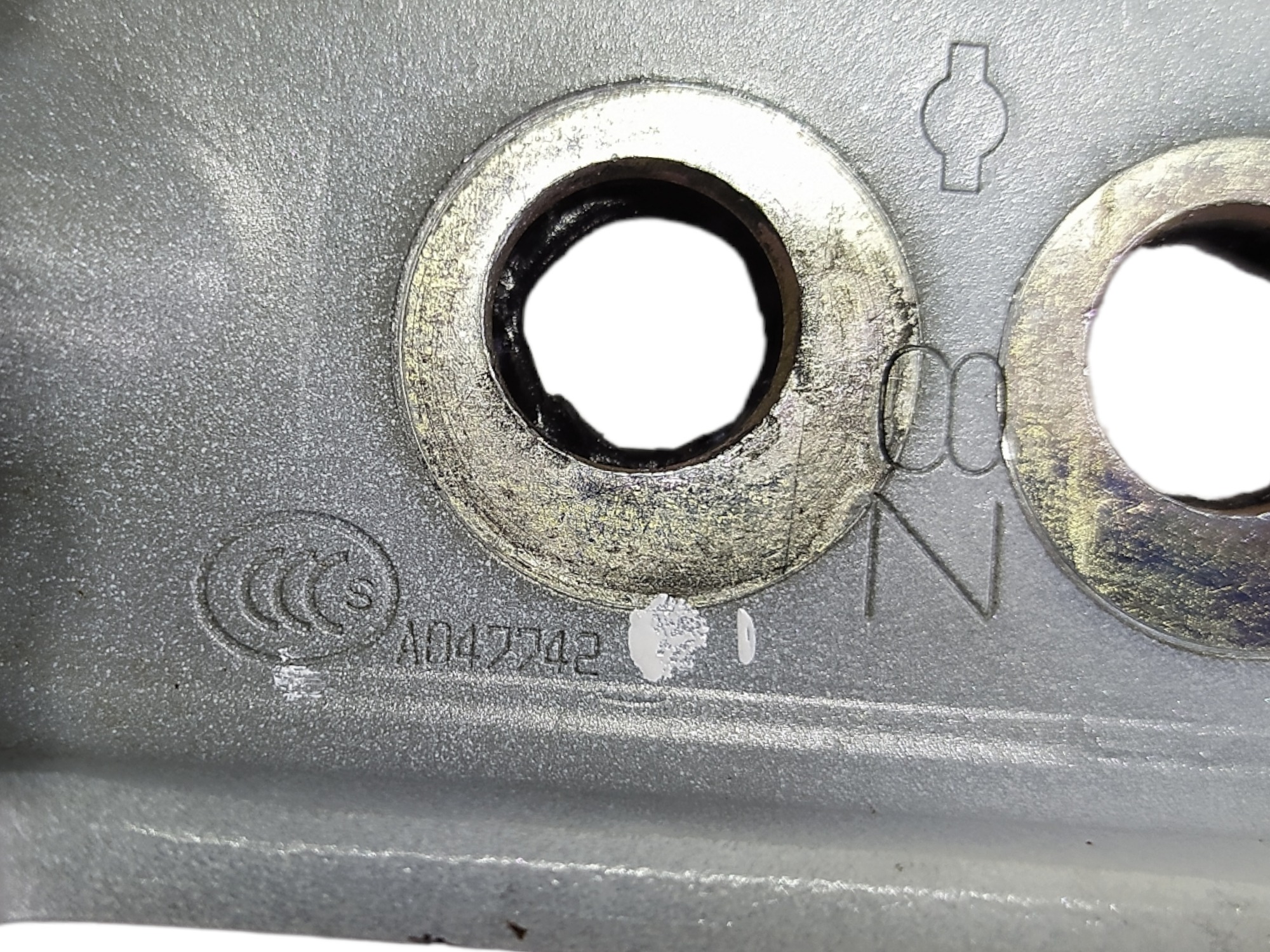 Dobradiça Porta Dianteira Esquerda Nissan Leaf 2019 V488 9